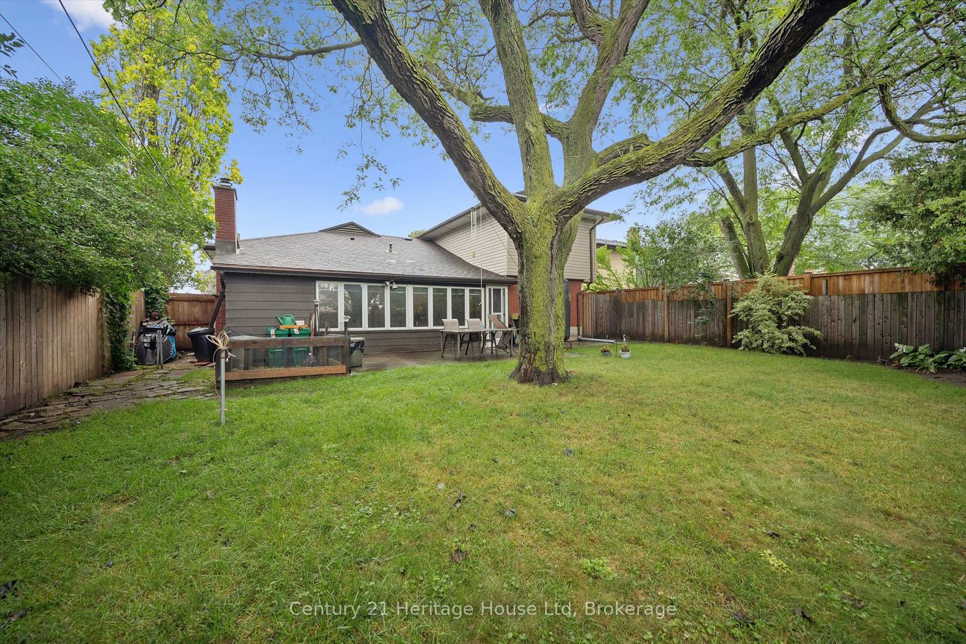 Photo 41 of 146 Cornell Avenue, Kitchener, Rockway — HOMEH