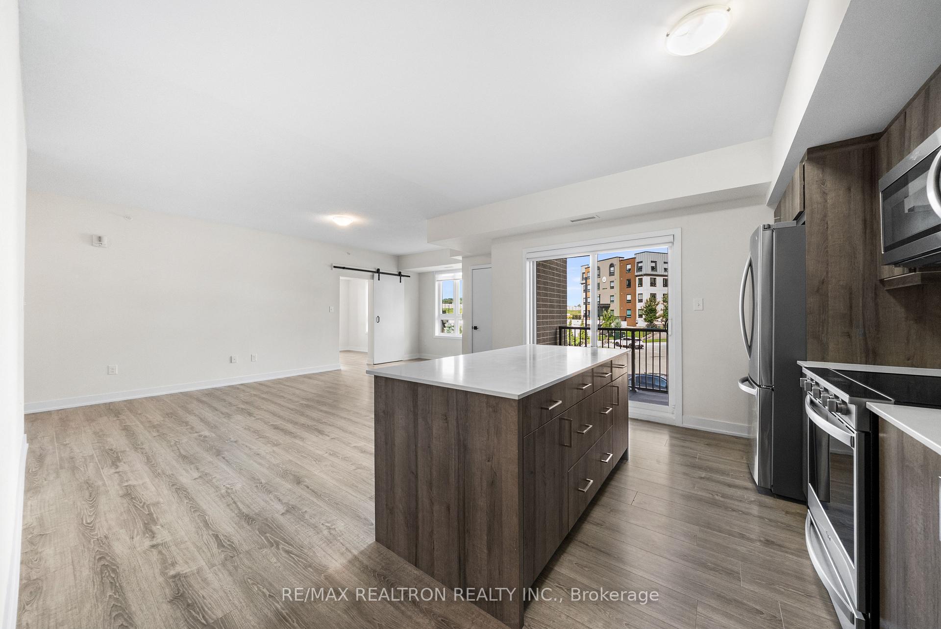 Photo 8 of Unit 13, 5 Chef Lane, Barrie, Rural Barrie Southeast — HOMEH