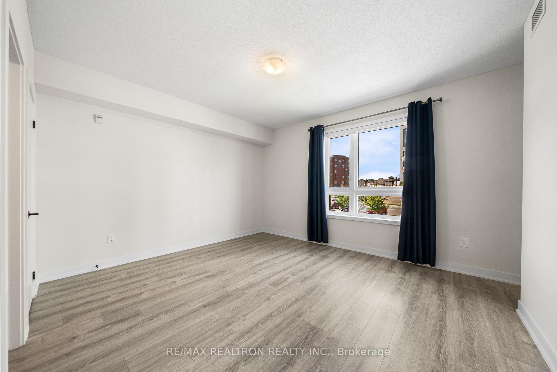 Photo 11 of Unit 13, 5 Chef Lane, Barrie, Rural Barrie Southeast — HOMEH