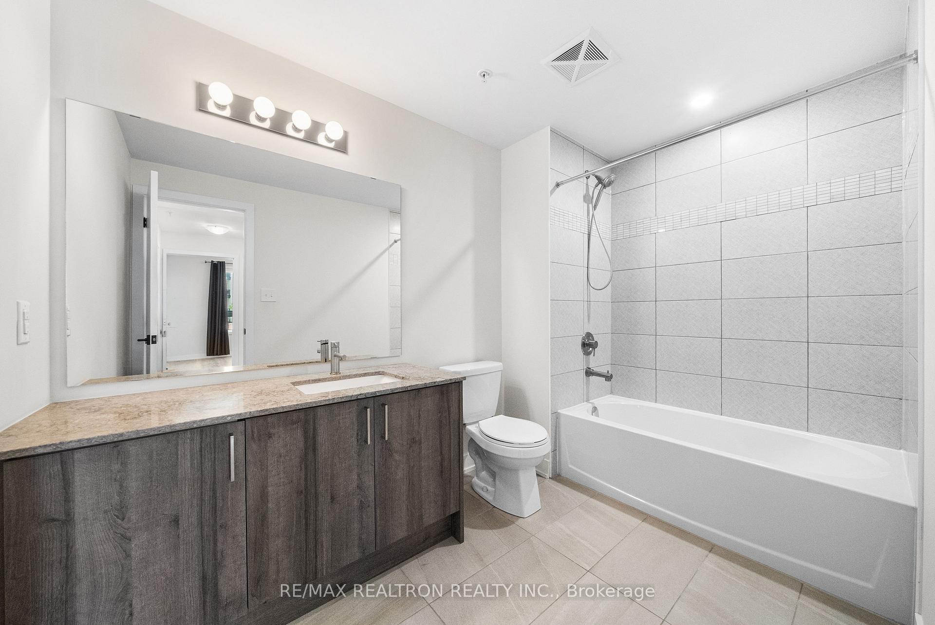 Photo 19 of Unit 13, 5 Chef Lane, Barrie, Rural Barrie Southeast — HOMEH