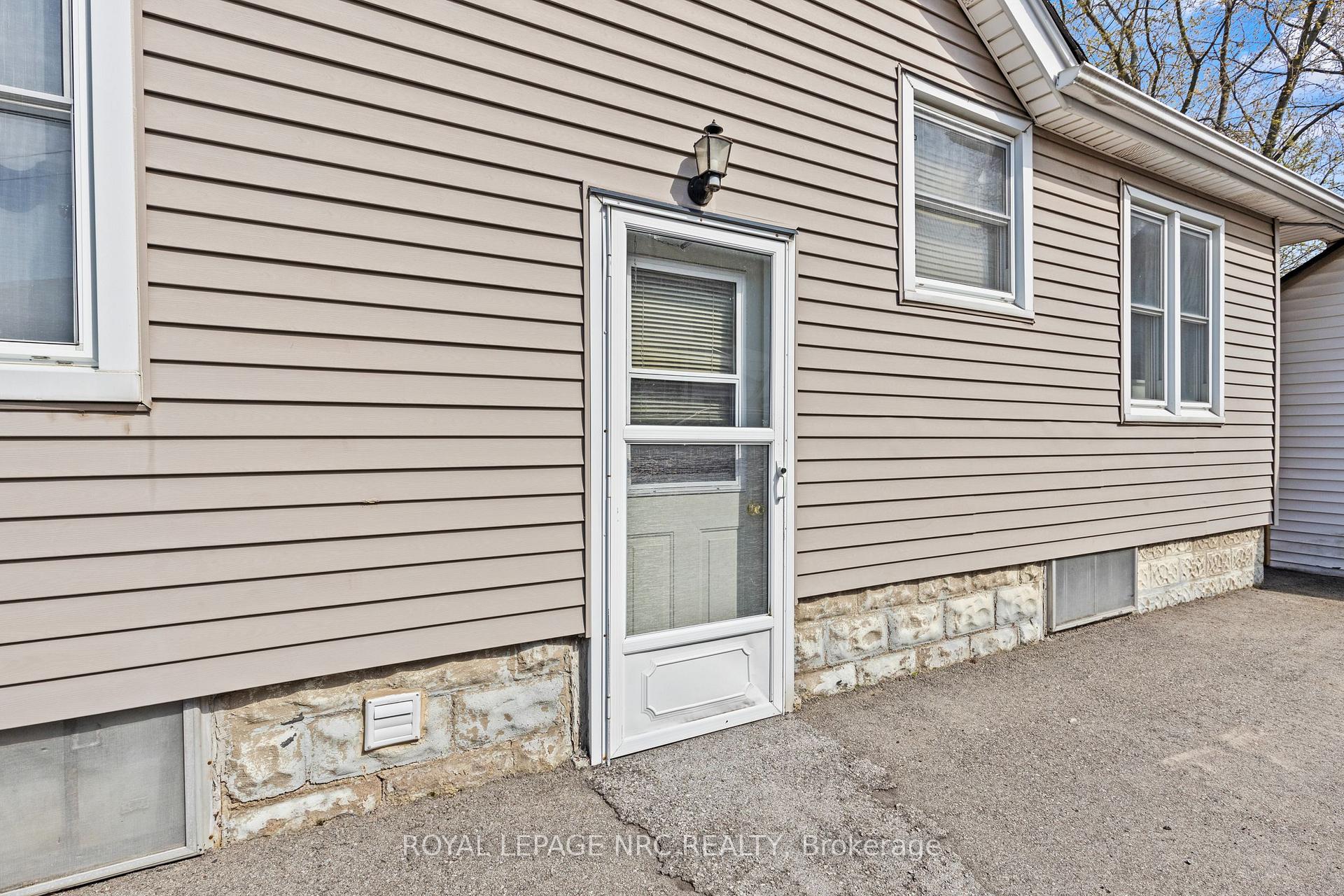 Photo 19 of 6504 Monroe Street, Niagara Falls, Dorchester — HOMEH