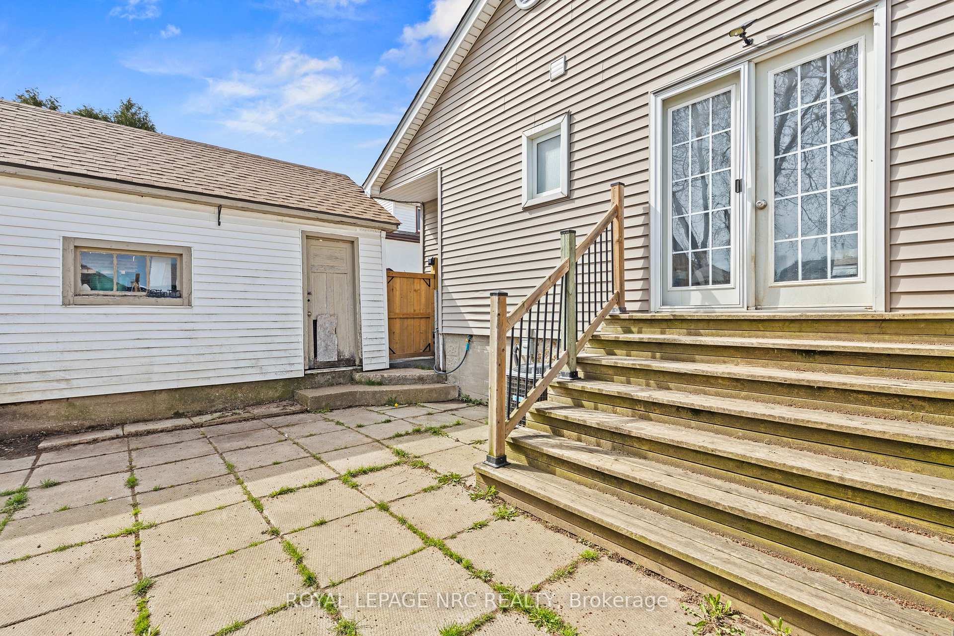 Photo 24 of 6504 Monroe Street, Niagara Falls, Dorchester — HOMEH