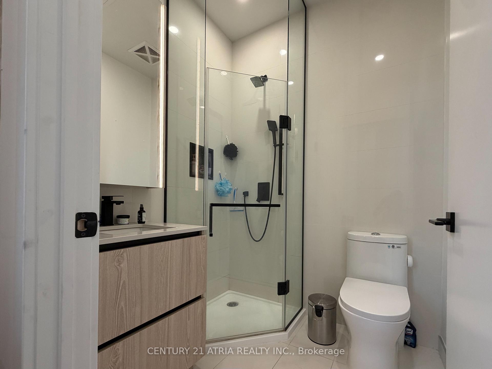 Photo 11 of Unit 102, 699 Sheppard Avenue E, North York, Bayview Village — HOMEH