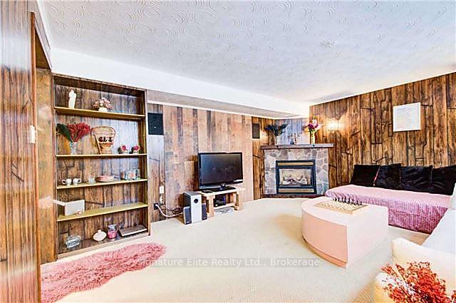Photo 26 of 12 Burnview Crescent, Scarborough, Woburn — HOMEH