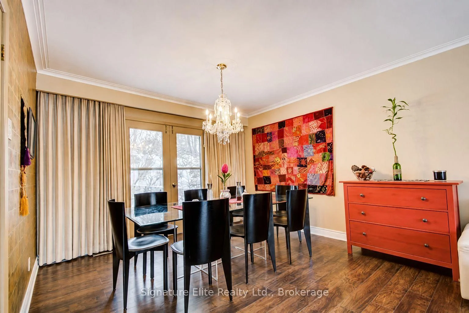 Photo 4 of 12 Burnview Crescent, Scarborough, Woburn — HOMEH