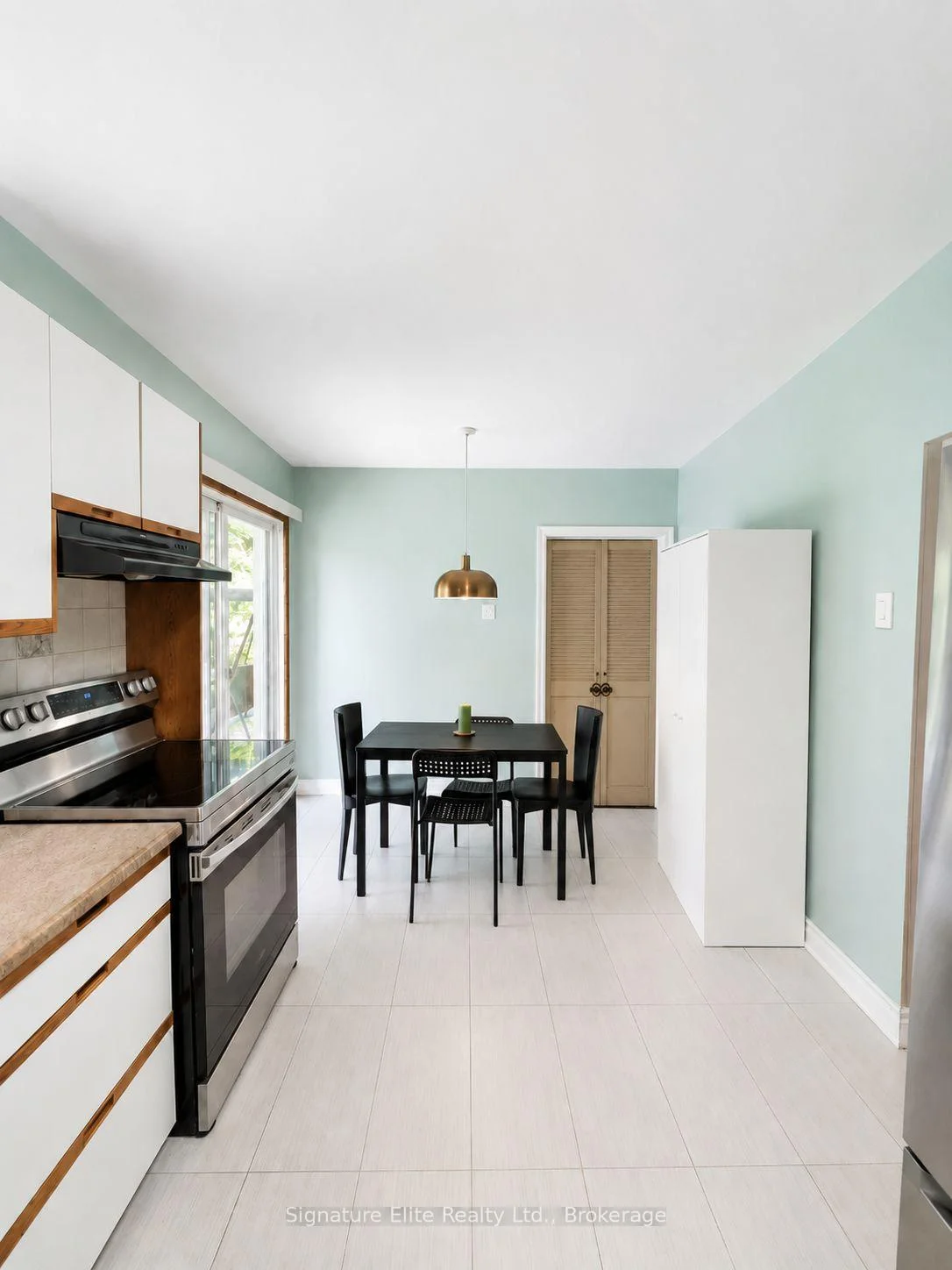 Photo 41 of 12 Burnview Crescent, Scarborough, Woburn — HOMEH