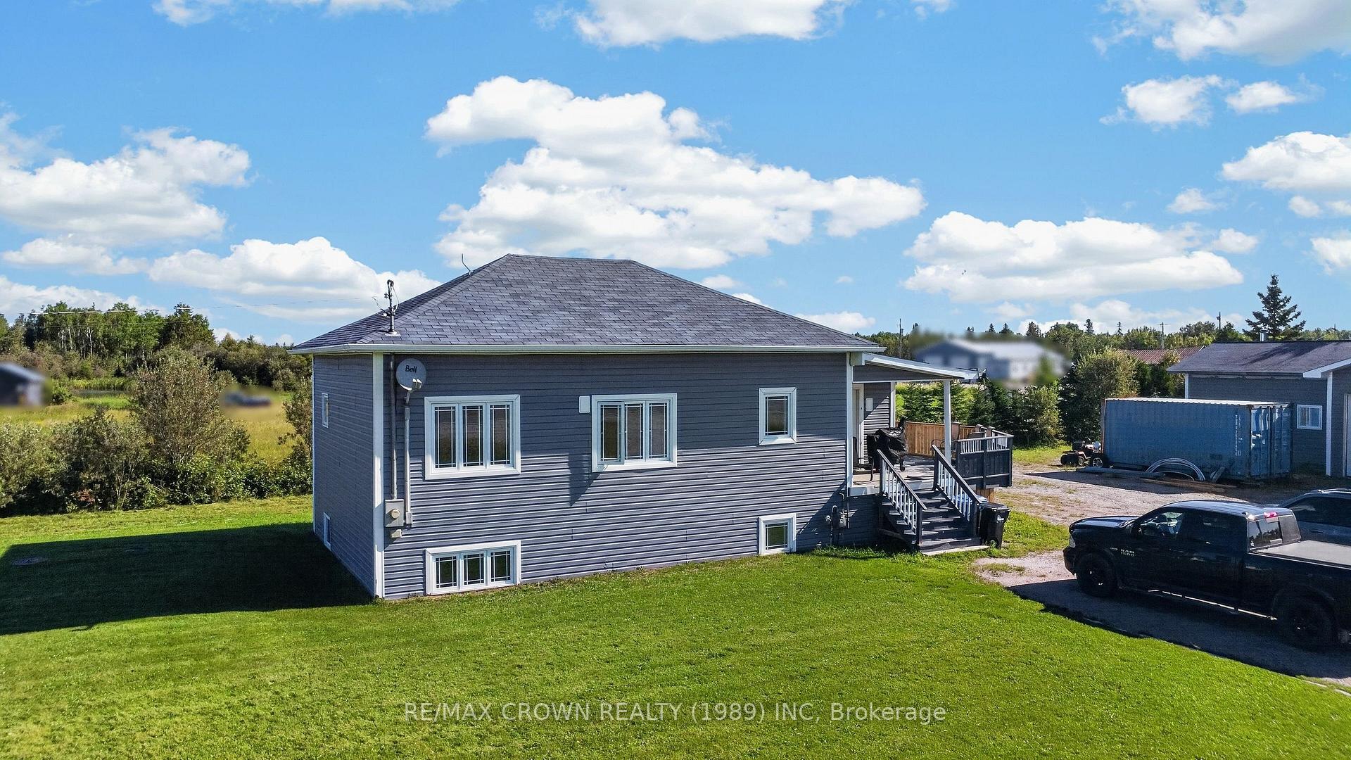 Photo 6 of 84 Highway 11 E, Hearst — HOMEH