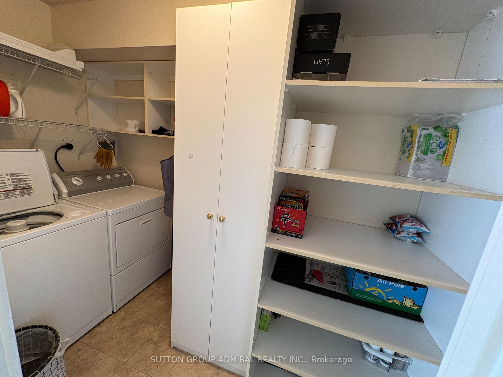 Photo 16 of Unit 701, 1 Clark Avenue W, Vaughan, Crestwood-Springfarm-Yorkhill — HOMEH