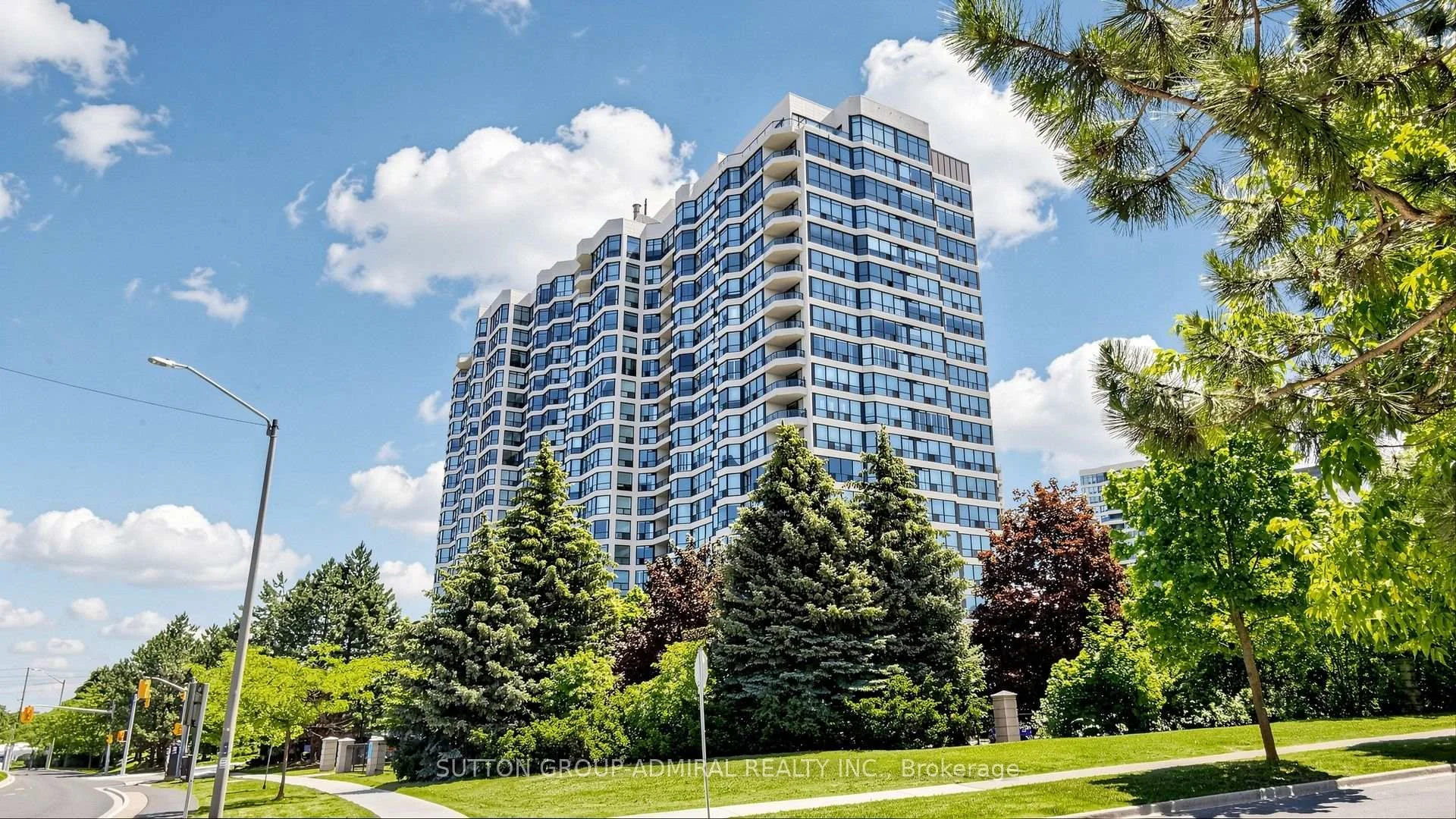 Photo 1 of Unit 701, 1 Clark Avenue W, Vaughan, Crestwood-Springfarm-Yorkhill — HOMEH