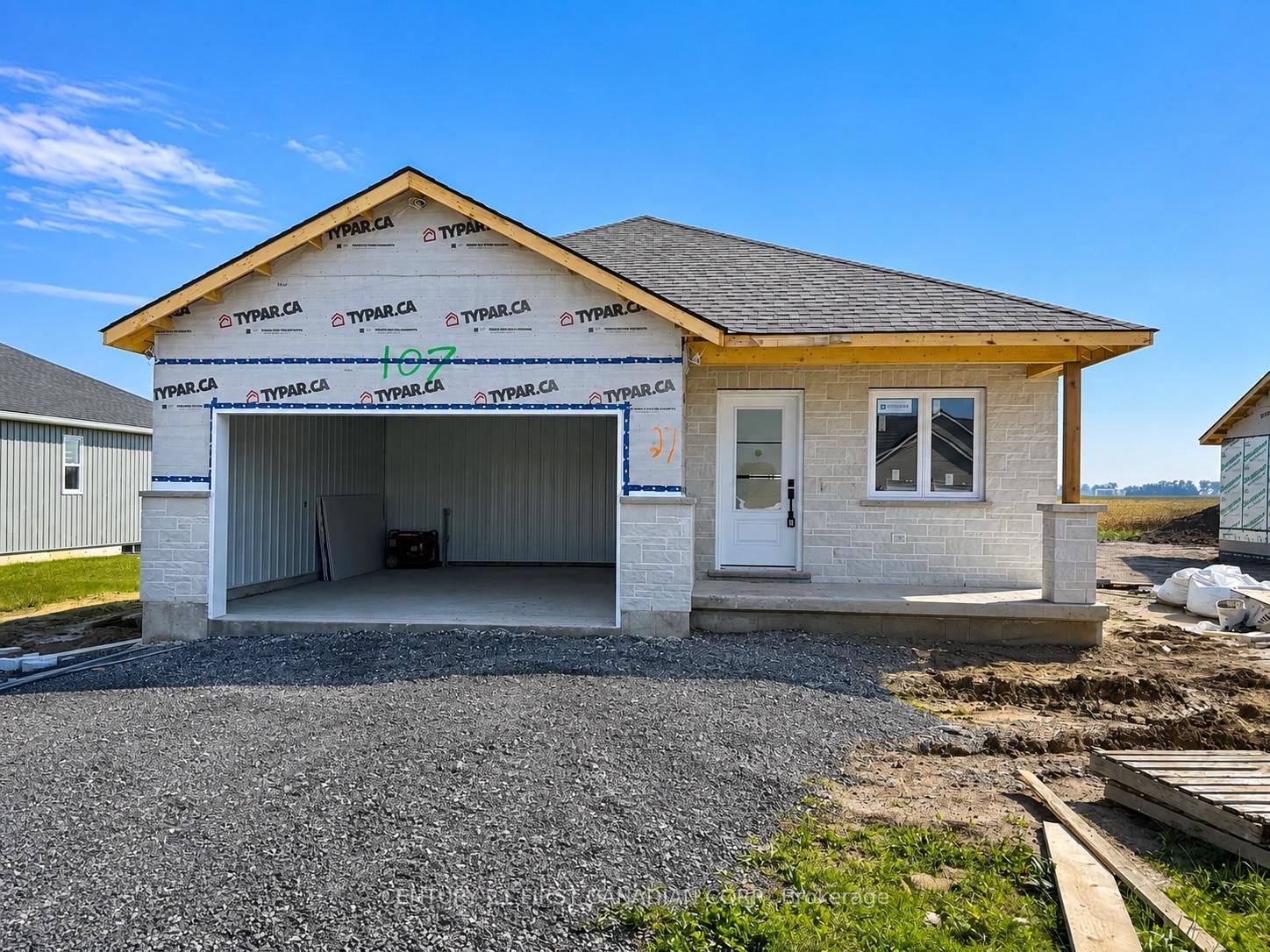 Photo 2 of 107 Victoria Avenue E, South Huron, Stephen — HOMEH