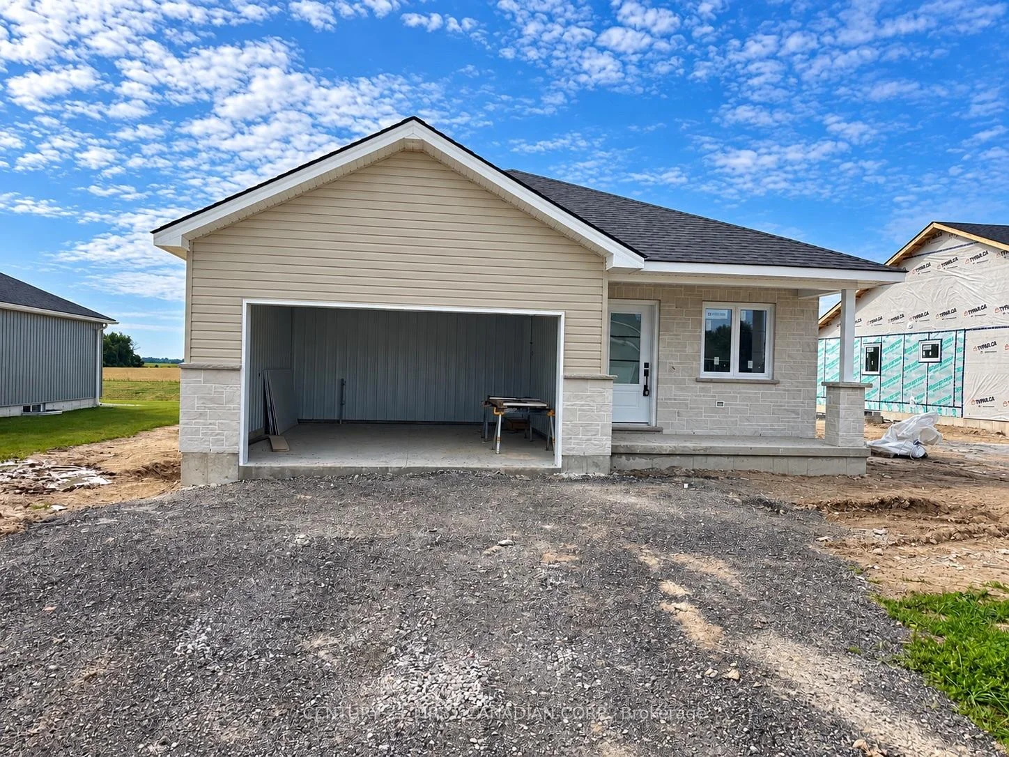 Photo 3 of 107 Victoria Avenue E, South Huron, Stephen — HOMEH