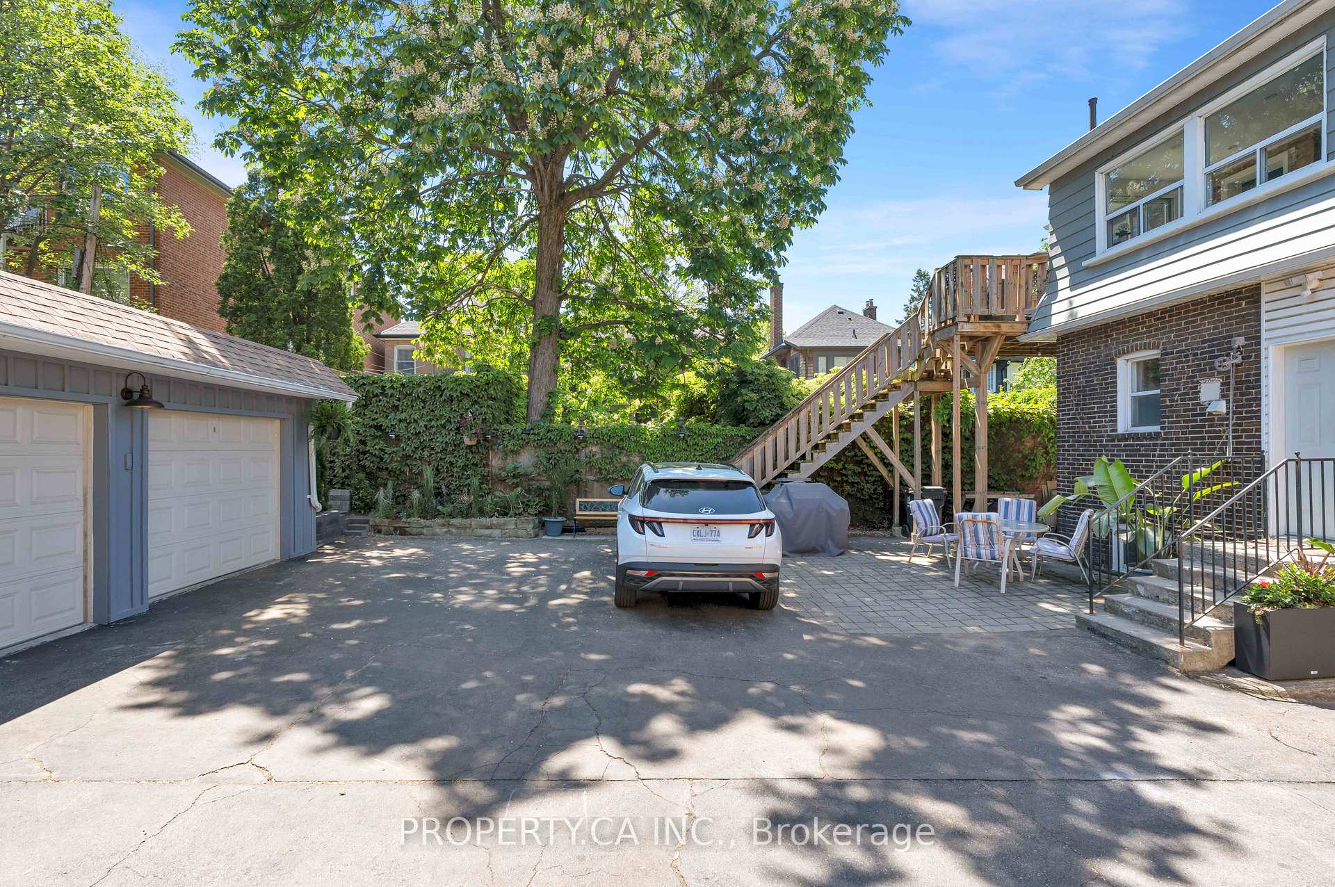 Photo 37 of 9 Fairview Avenue, Toronto, High Park North — HOMEH