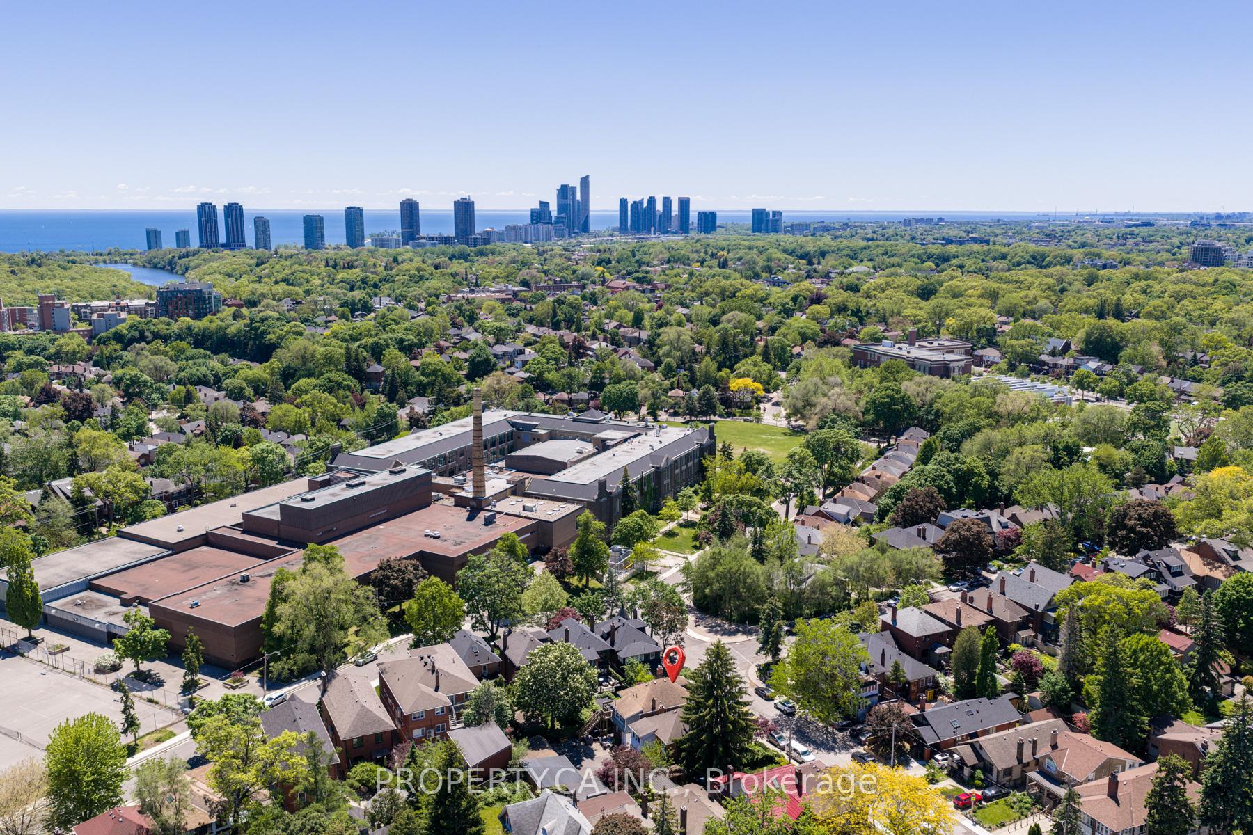 Photo 38 of 9 Fairview Avenue, Toronto, High Park North — HOMEH