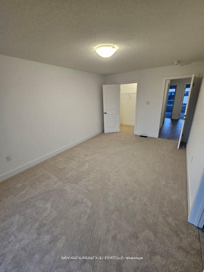 Photo 16 of 763 Stanstead Path, Oshawa, Samac — HOMEH
