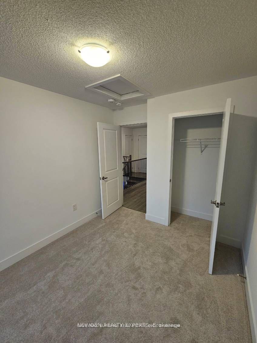 Photo 20 of 763 Stanstead Path, Oshawa, Samac — HOMEH