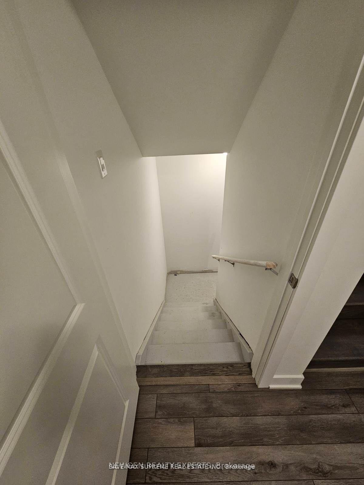 Photo 31 of 763 Stanstead Path, Oshawa, Samac — HOMEH