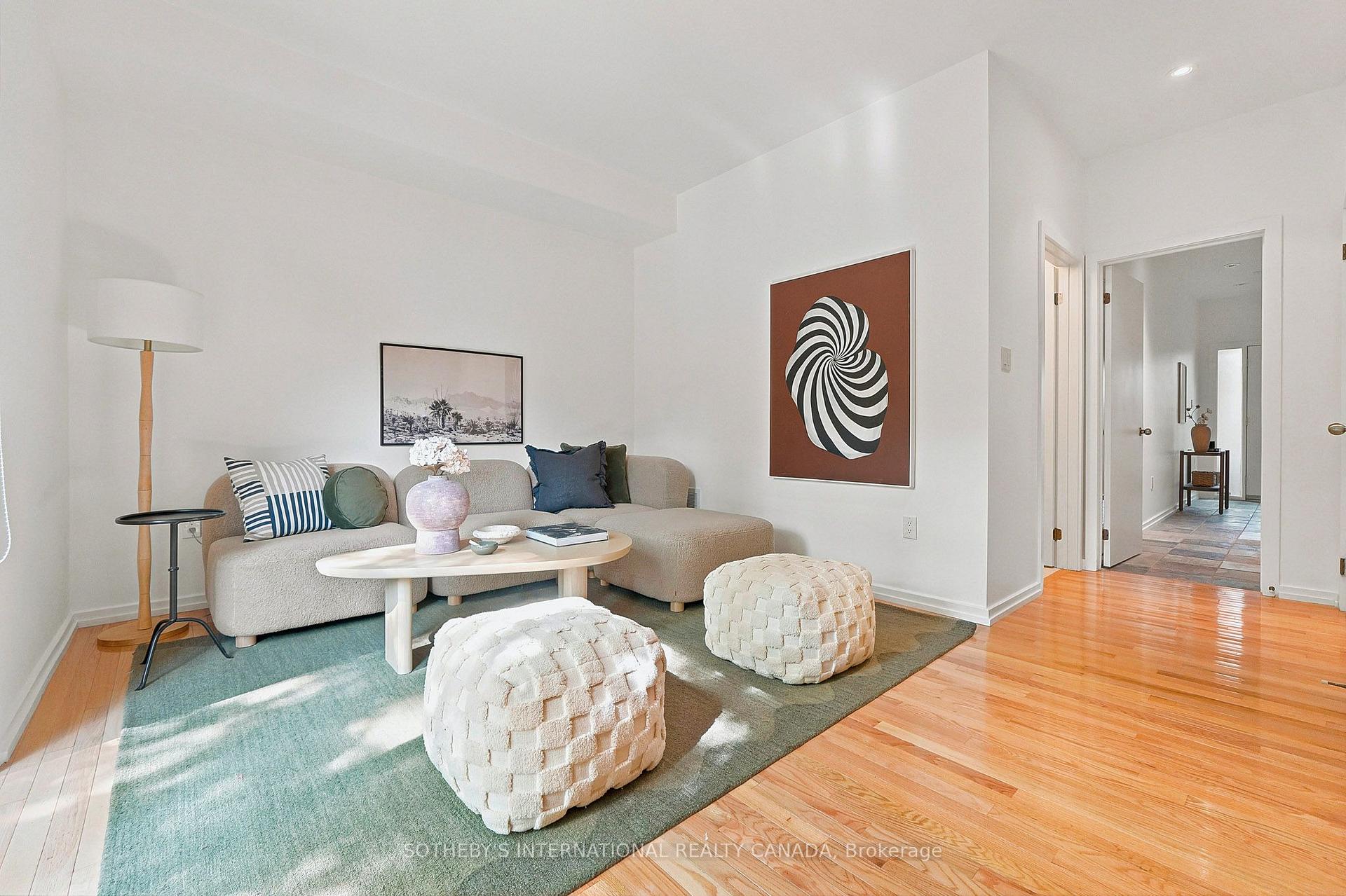 Photo 6 of 2 Sibelius Lane, Toronto, The Annex — HOMEH