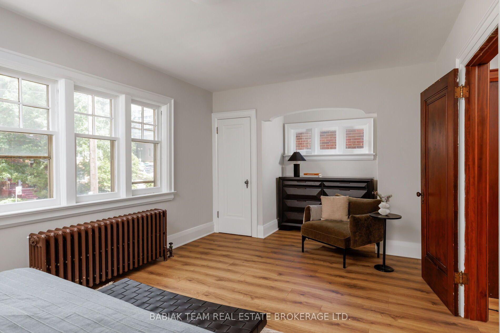 Photo 23 of 26 Riverview Gardens, Toronto, Lambton Baby Point — HOMEH