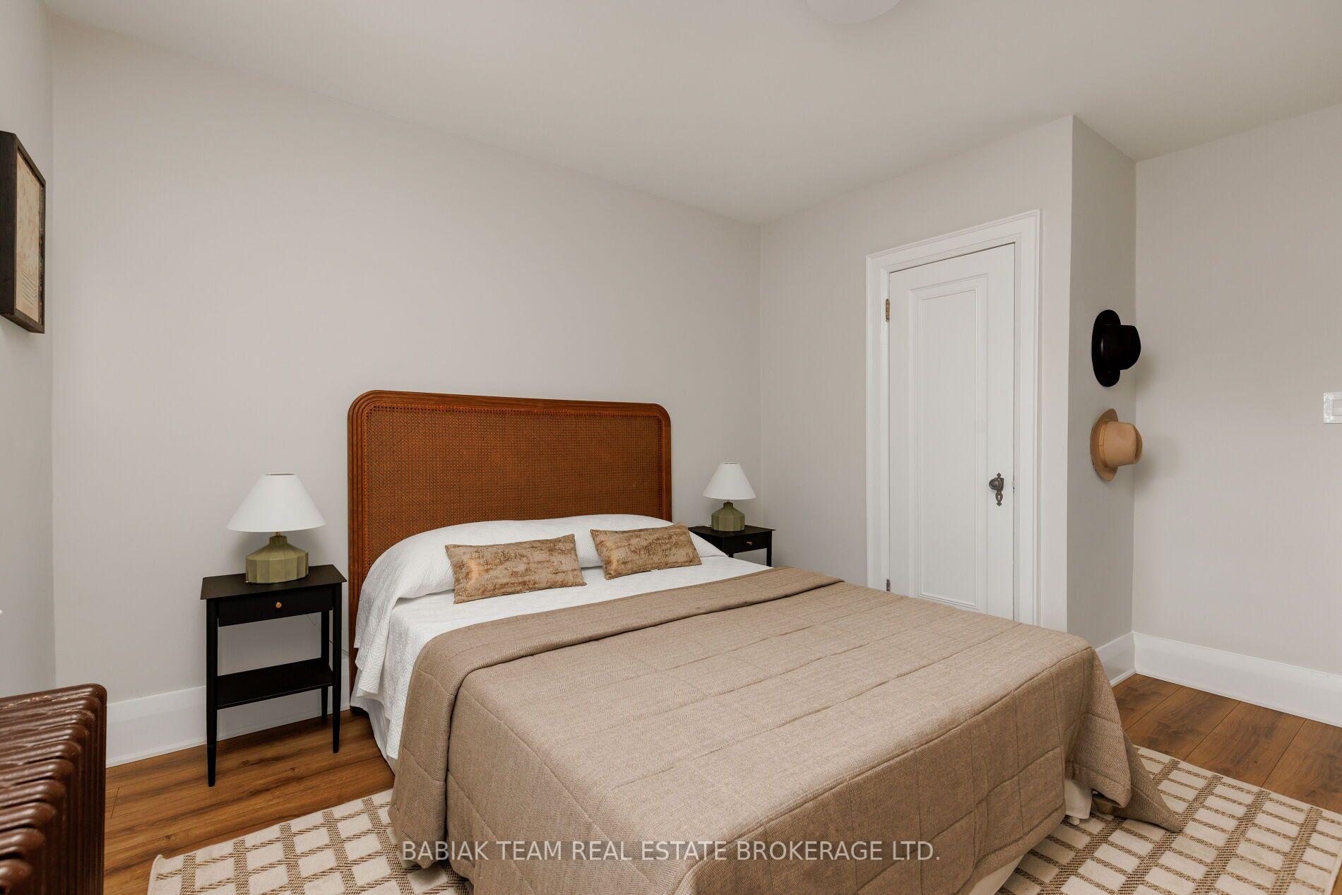 Photo 30 of 26 Riverview Gardens, Toronto, Lambton Baby Point — HOMEH