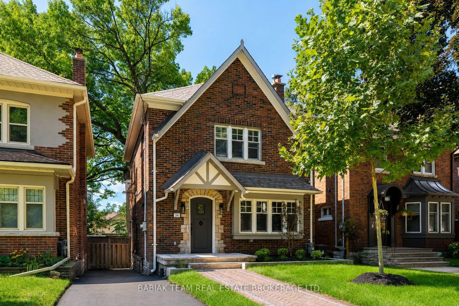 Photo 1 of 26 Riverview Gardens, Toronto, Lambton Baby Point — HOMEH