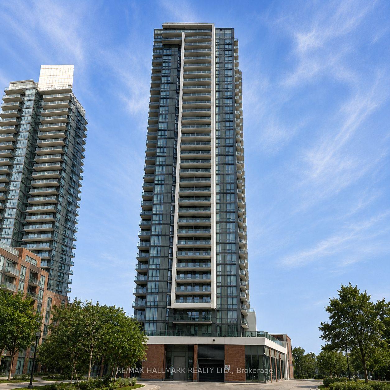 Photo 4 of 32 Forest Manor Rd, North York, Henry Farm — HOMEH