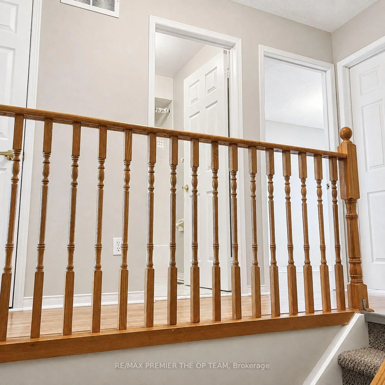 Photo 28 of 94 Kelso Crescent, Vaughan, Maple — HOMEH