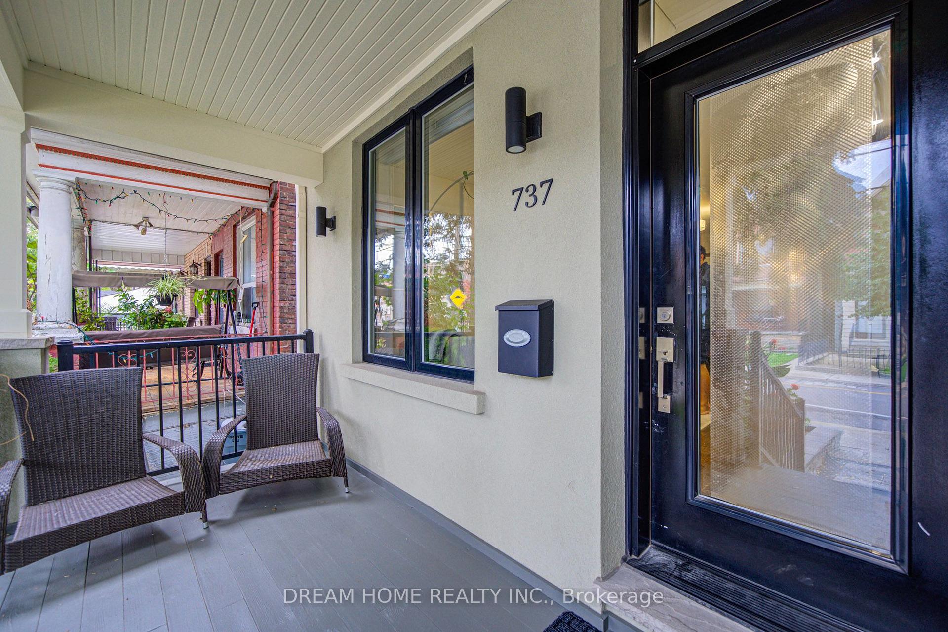 Photo 2 of 737 Shaw Street, Toronto, Palmerston-Little Italy — HOMEH