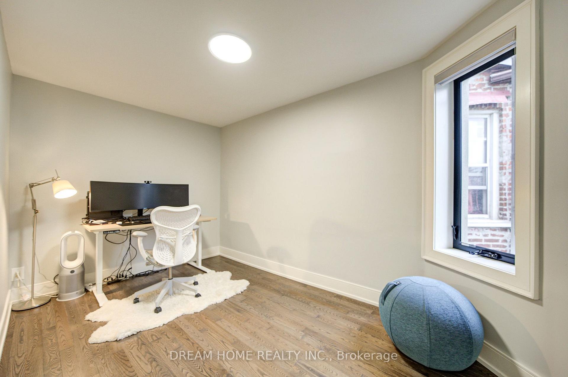 Photo 31 of 737 Shaw Street, Toronto, Palmerston-Little Italy — HOMEH