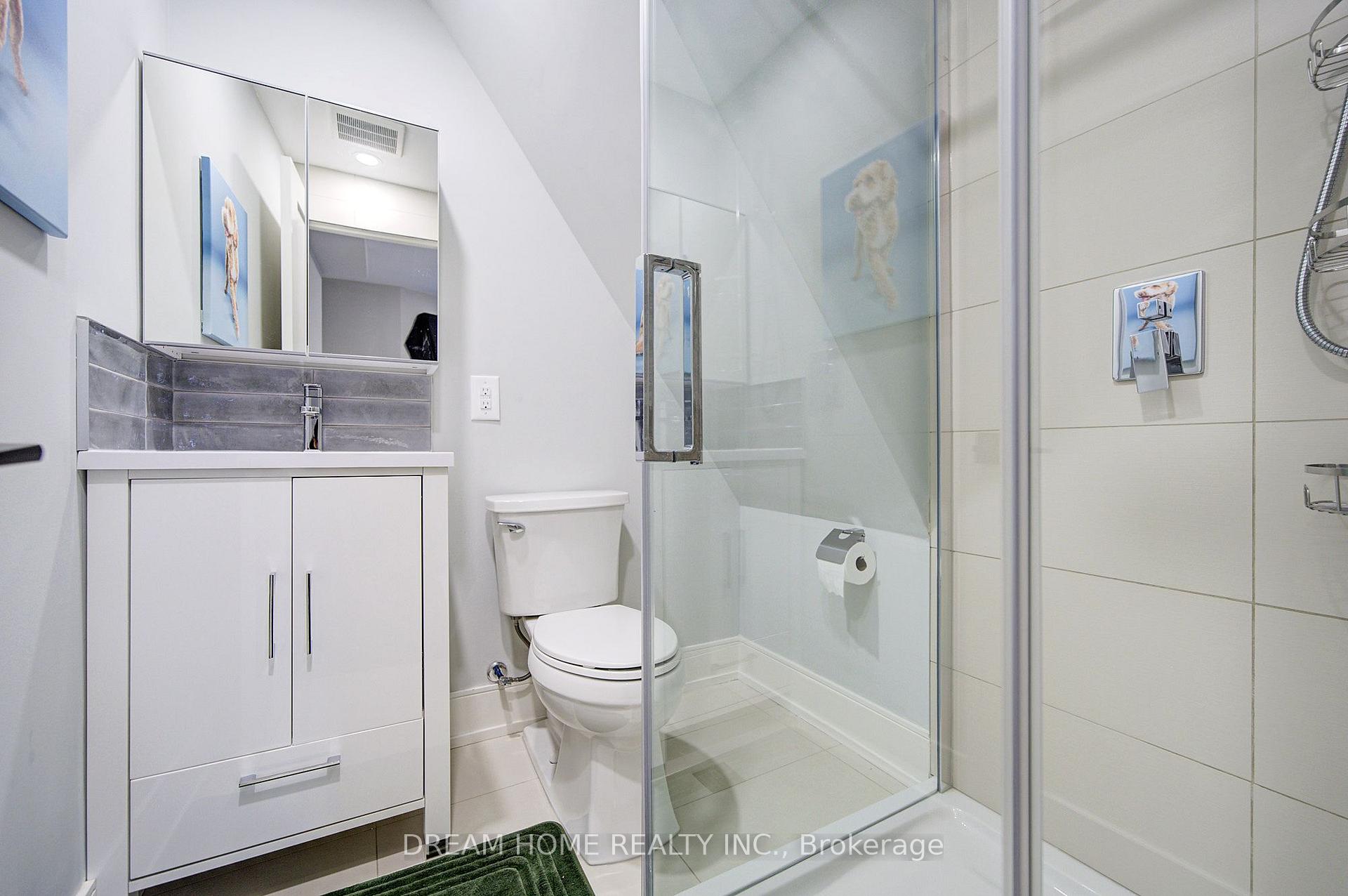 Photo 32 of 737 Shaw Street, Toronto, Palmerston-Little Italy — HOMEH
