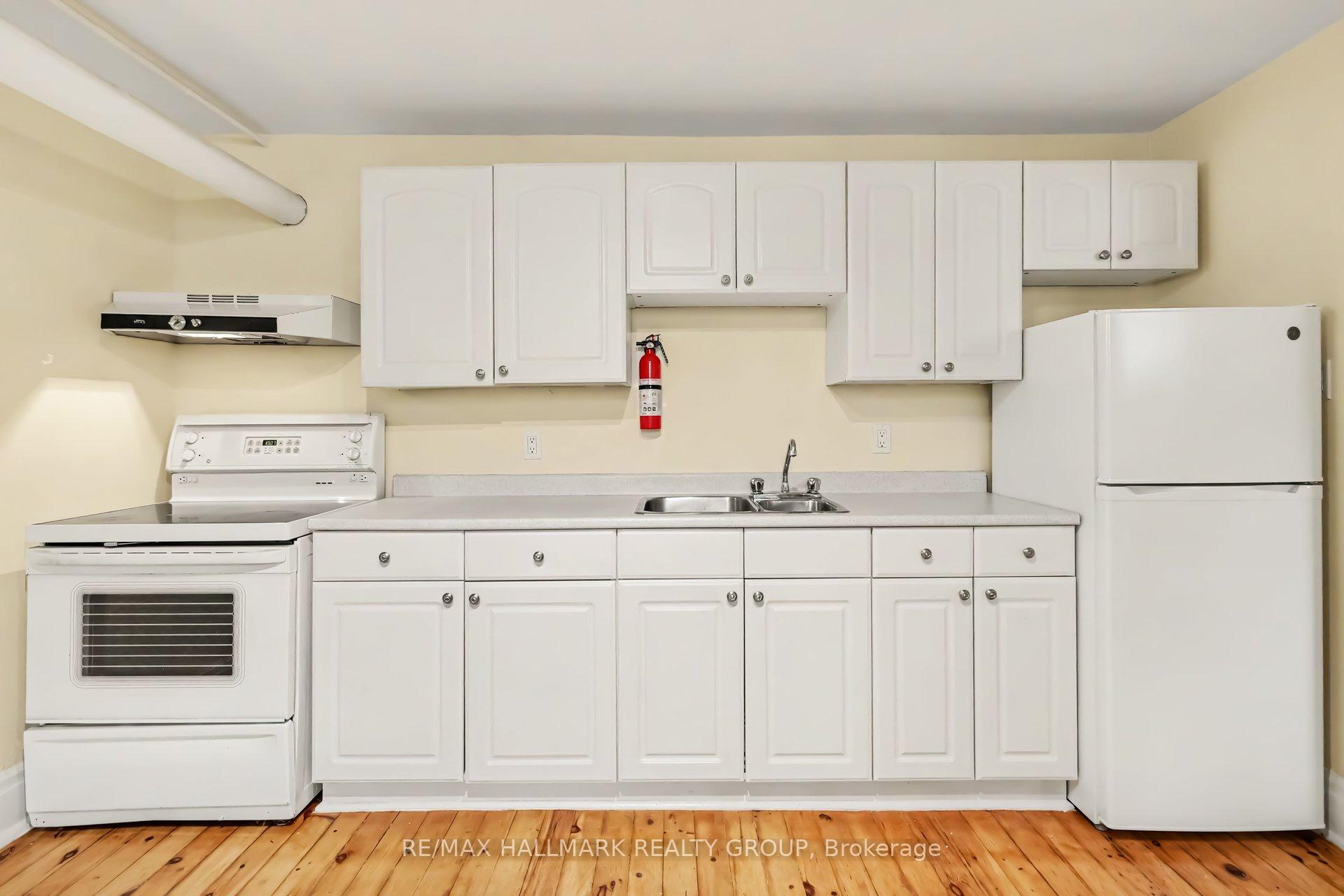 Photo 11 of Unit 13, 413 Elgin Street, Ottawa, Ottawa Centre/Golden Triangle — HOMEH