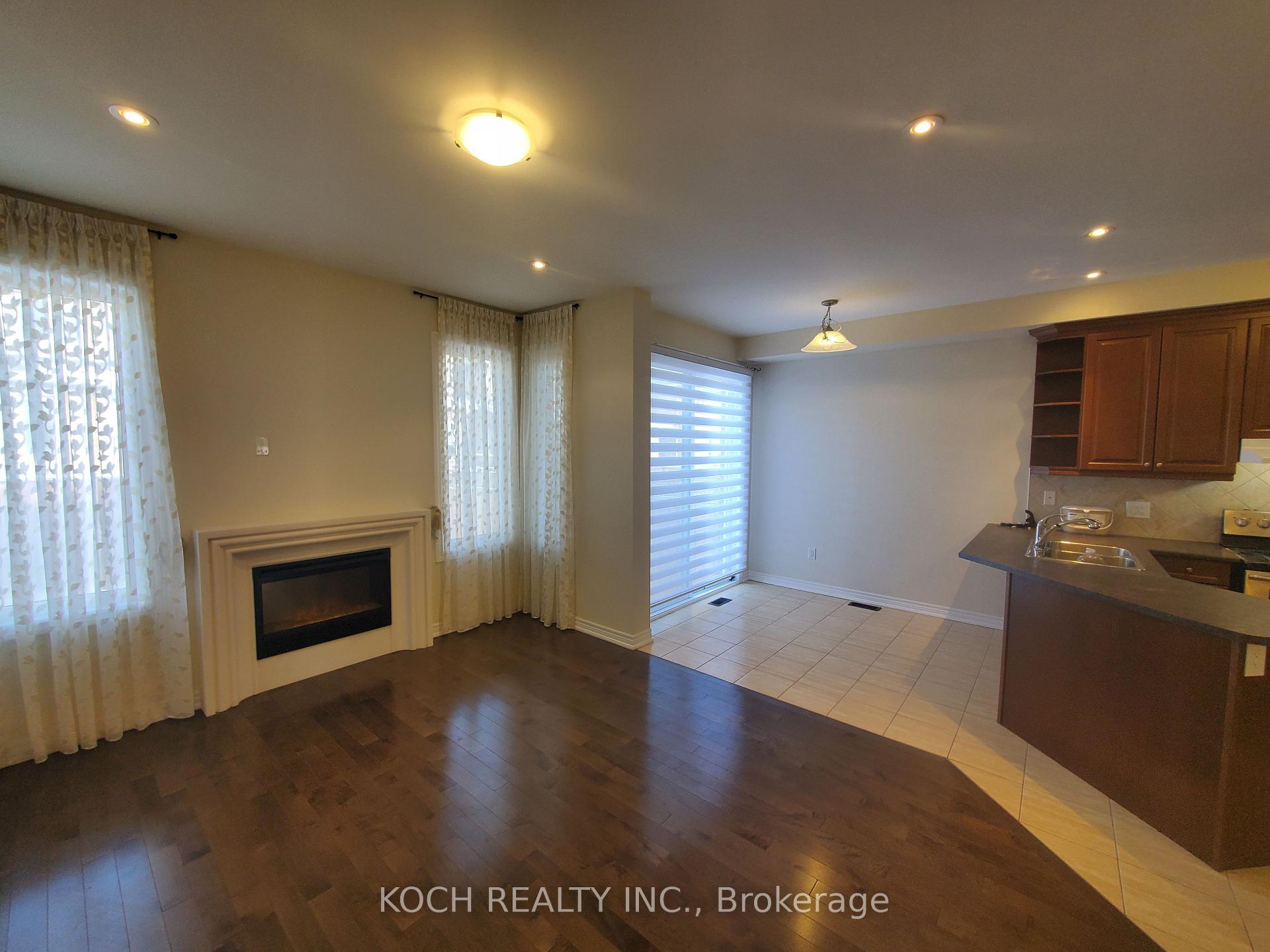 Photo 1 of 38 Thistle Avenue, Richmond Hill, Jefferson — HOMEH