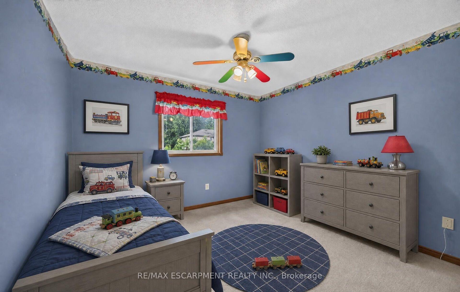 Photo 34 of 33 Brantdale Avenue, Hamilton, Southam — HOMEH