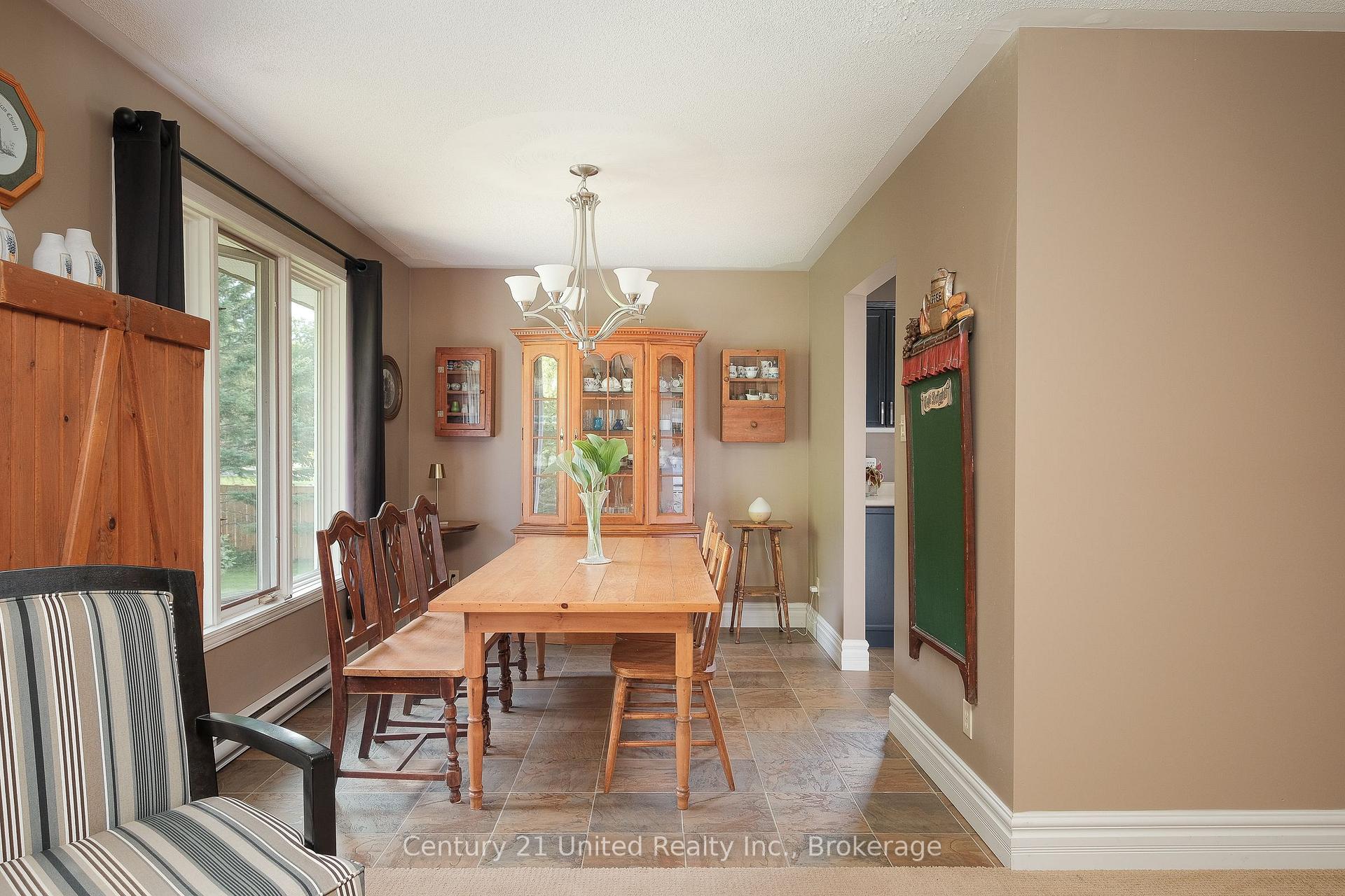 Photo 7 of 1118 5th Line, Selwyn — HOMEH