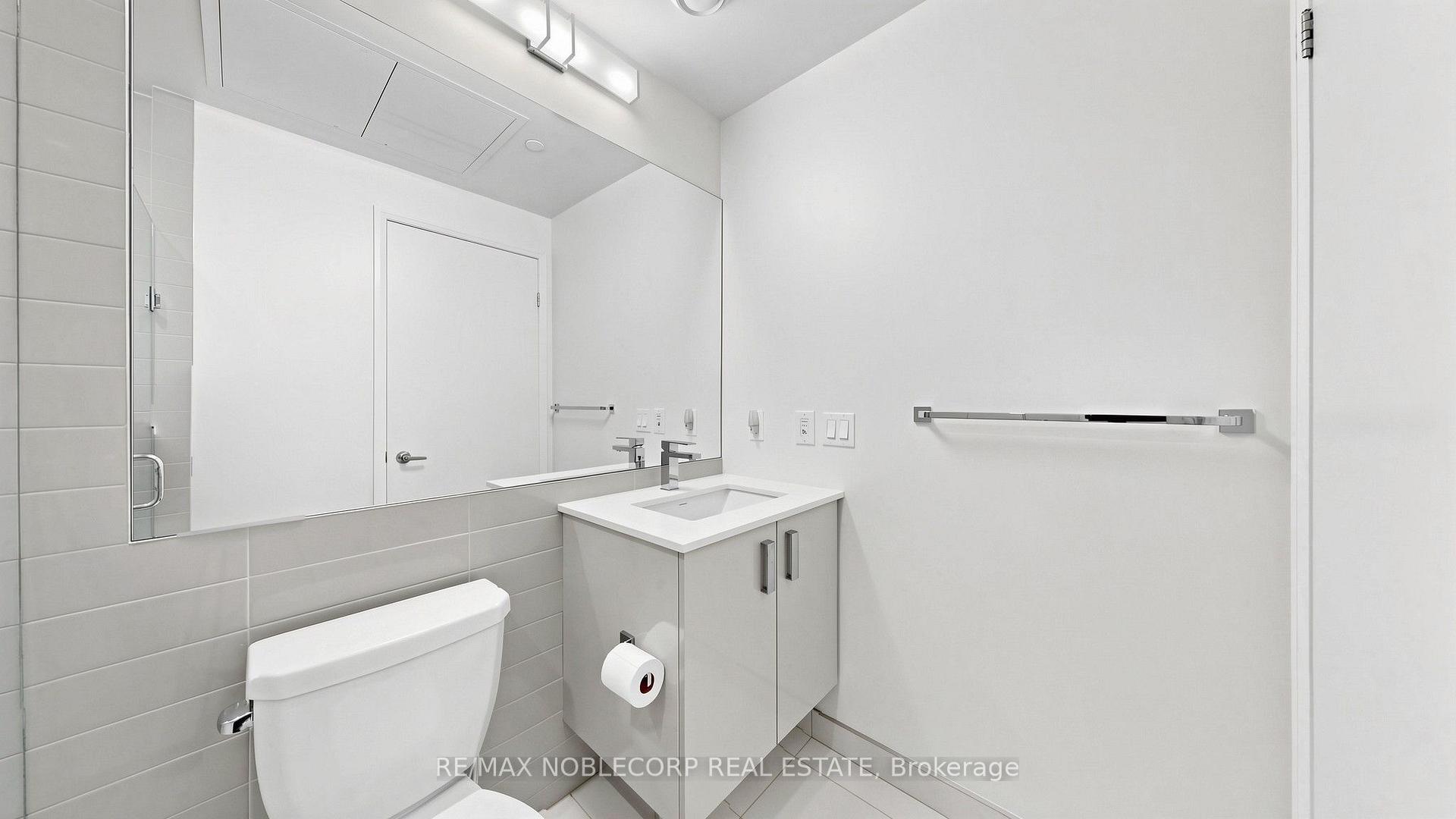 Photo 23 of Unit 1005, 10 Gibbs Road, Etobicoke, Islington-City Centre West — HOMEH