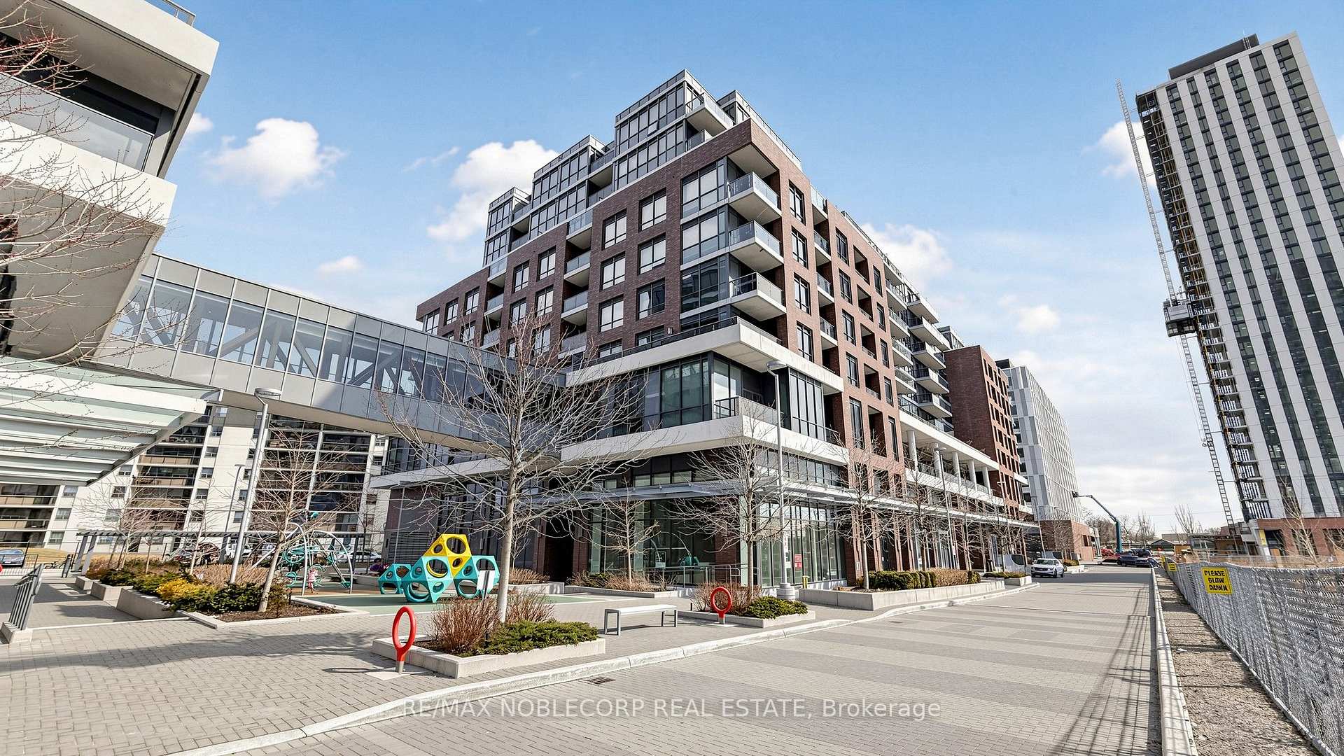 Photo 49 of Unit 1005, 10 Gibbs Road, Etobicoke, Islington-City Centre West — HOMEH