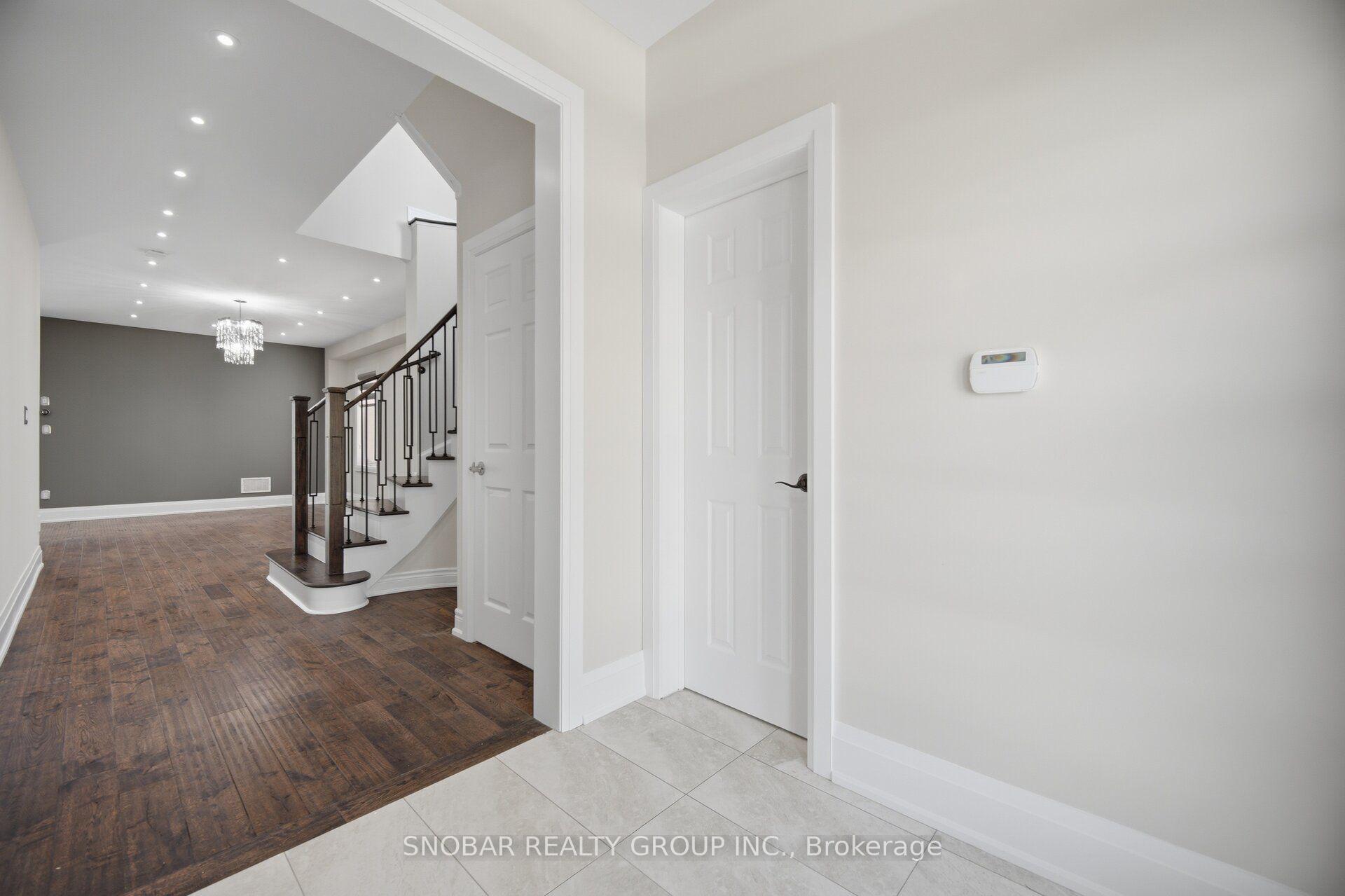 Photo 3 of 5504 Ethan Drive, Mississauga, Churchill Meadows — HOMEH