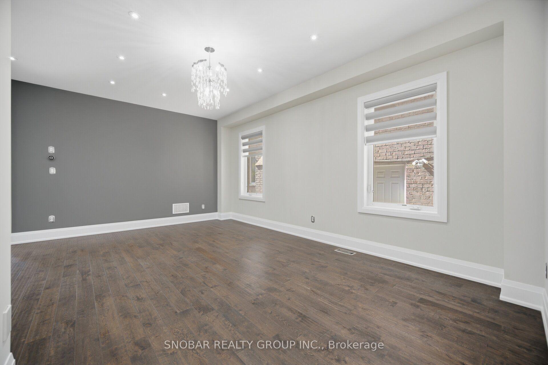 Photo 5 of 5504 Ethan Drive, Mississauga, Churchill Meadows — HOMEH