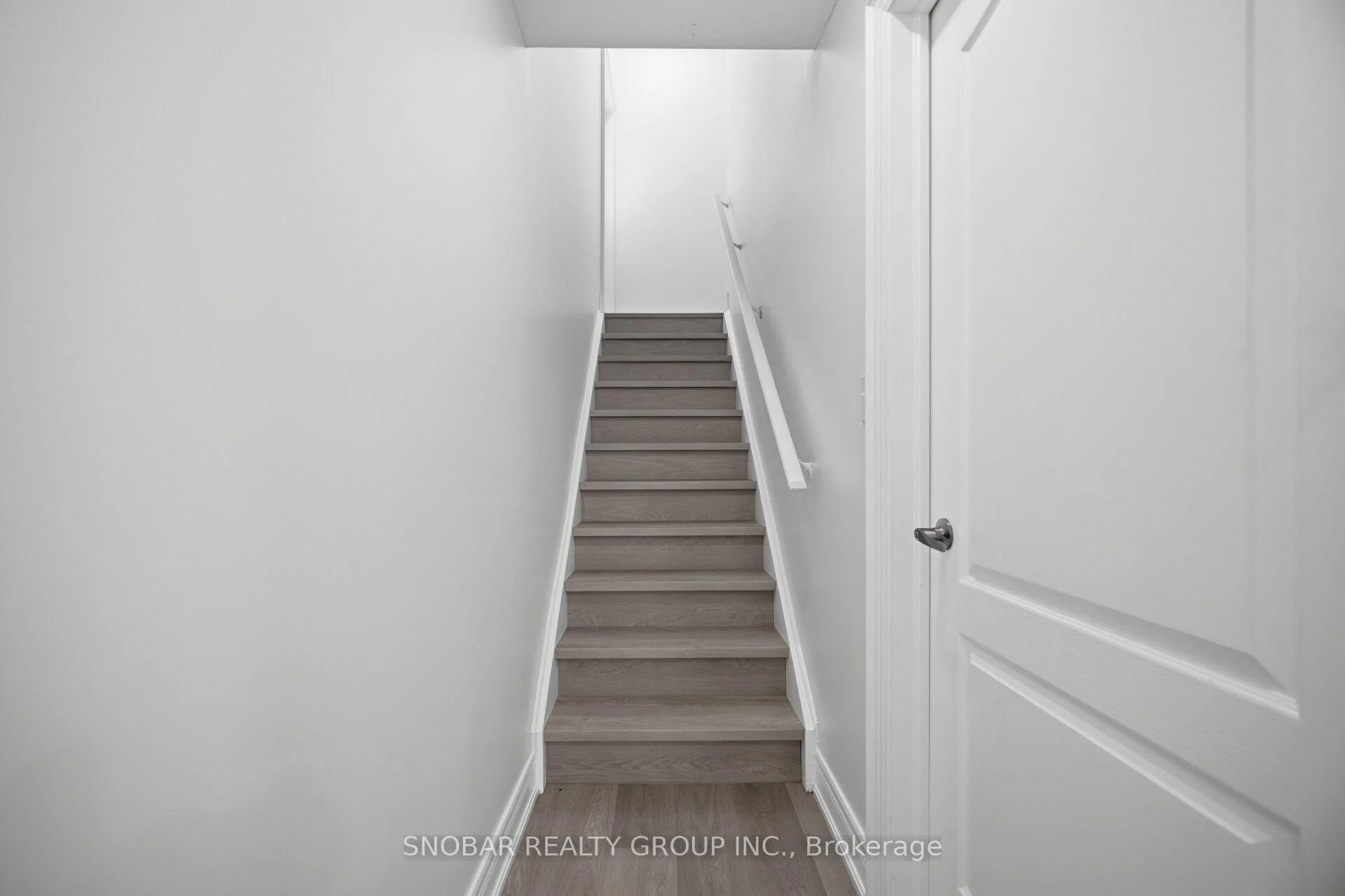 Photo 6 of 5504 Ethan Drive, Mississauga, Churchill Meadows — HOMEH