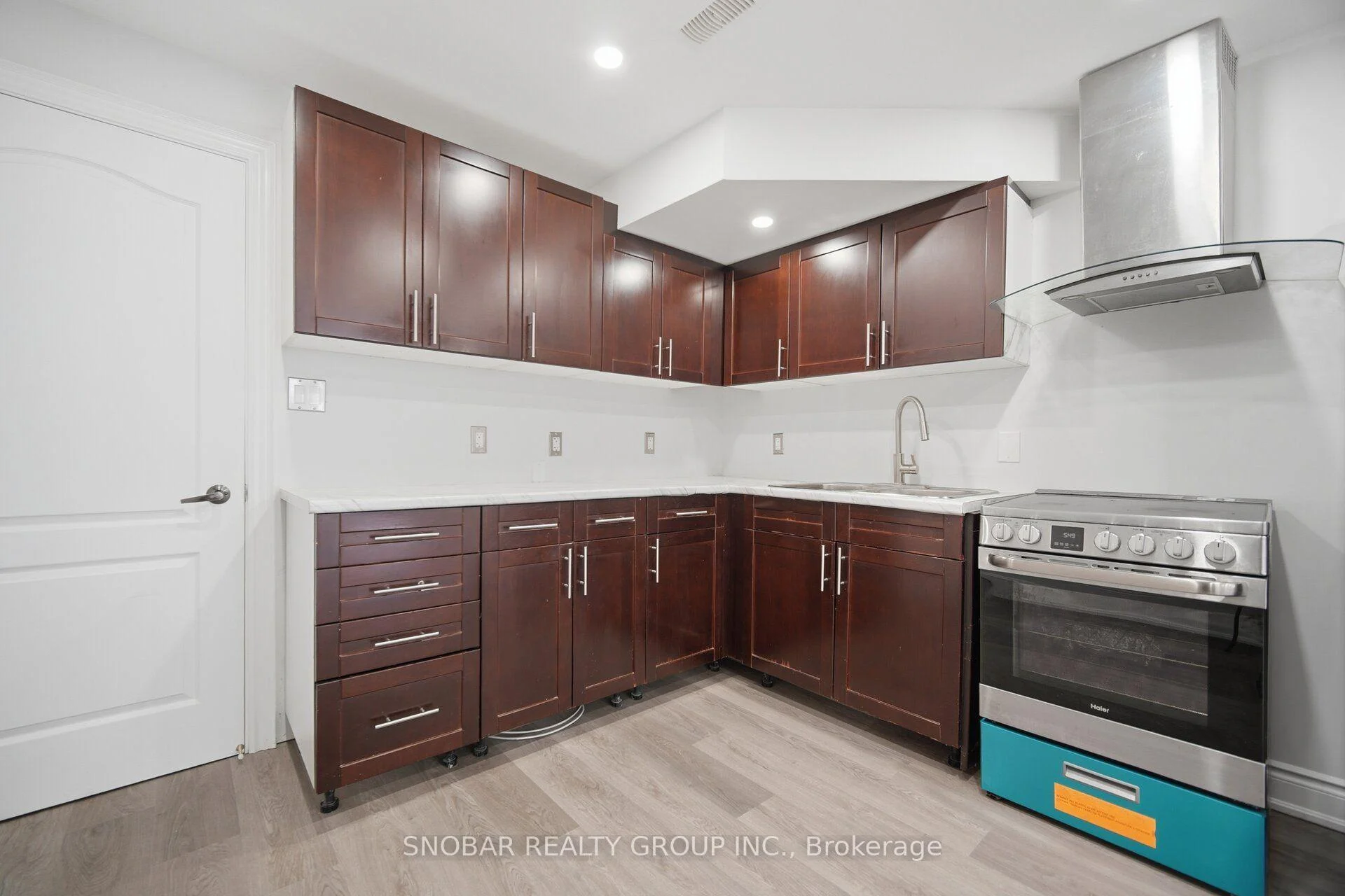 Photo 10 of 5504 Ethan Drive, Mississauga, Churchill Meadows — HOMEH