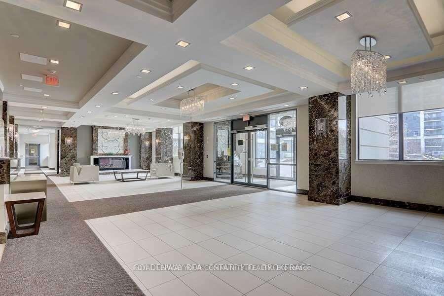 Photo 3 of Unit 315, 370 Highway 7 E, Richmond Hill, Doncrest — HOMEH