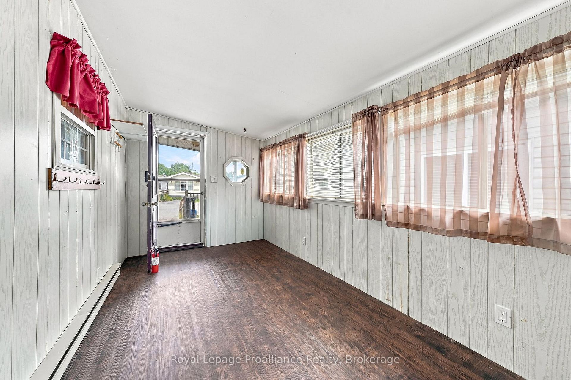 Photo 5 of Unit 22, 311 Dundas St E Rear Street E, Quinte West, Trenton Ward — HOMEH