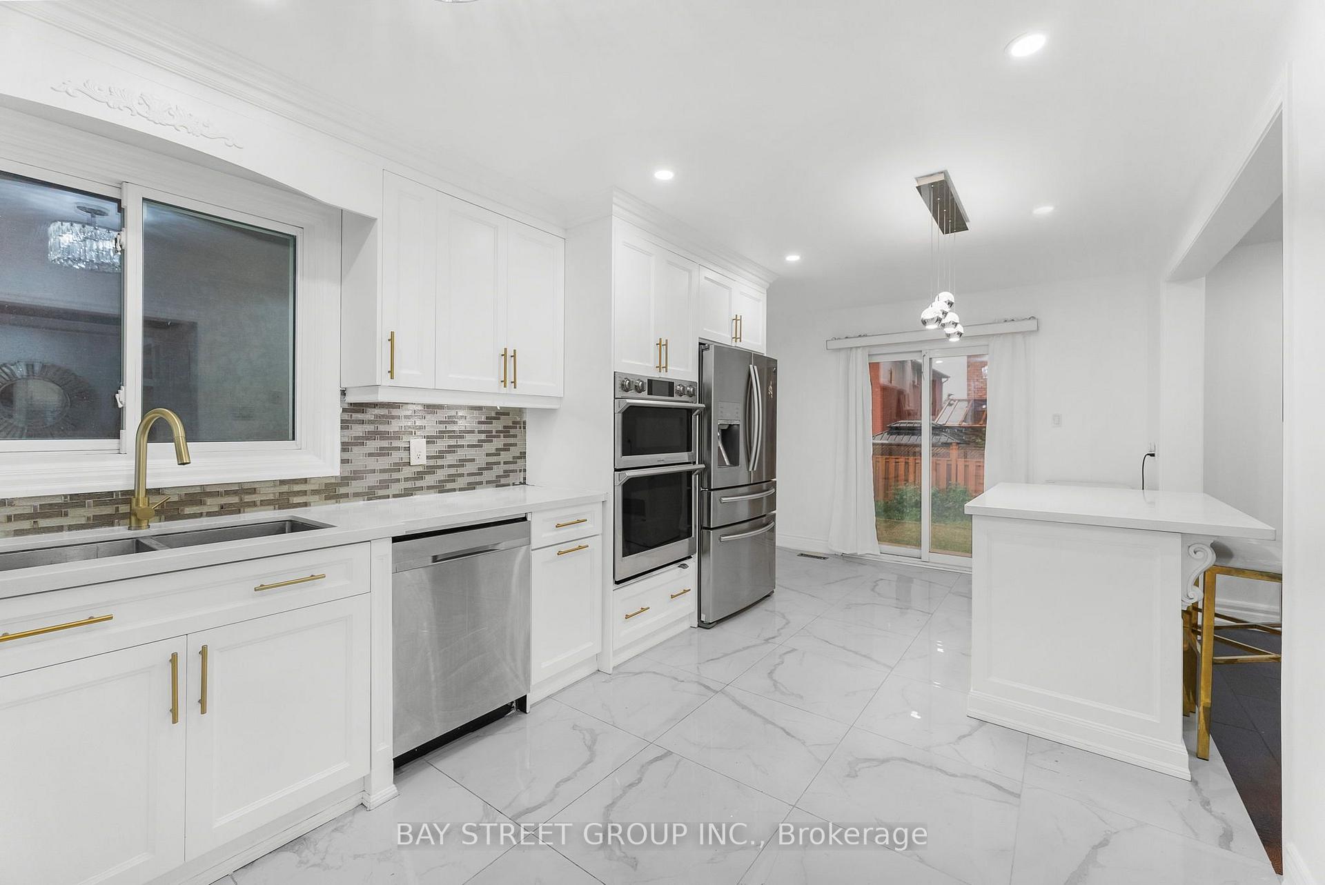 Photo 67 of 34 Lamp Crescent, Vaughan, West Woodbridge — HOMEH