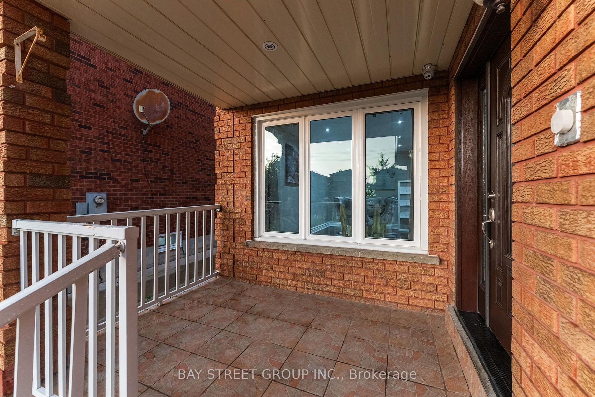 Photo 78 of 34 Lamp Crescent, Vaughan, West Woodbridge — HOMEH
