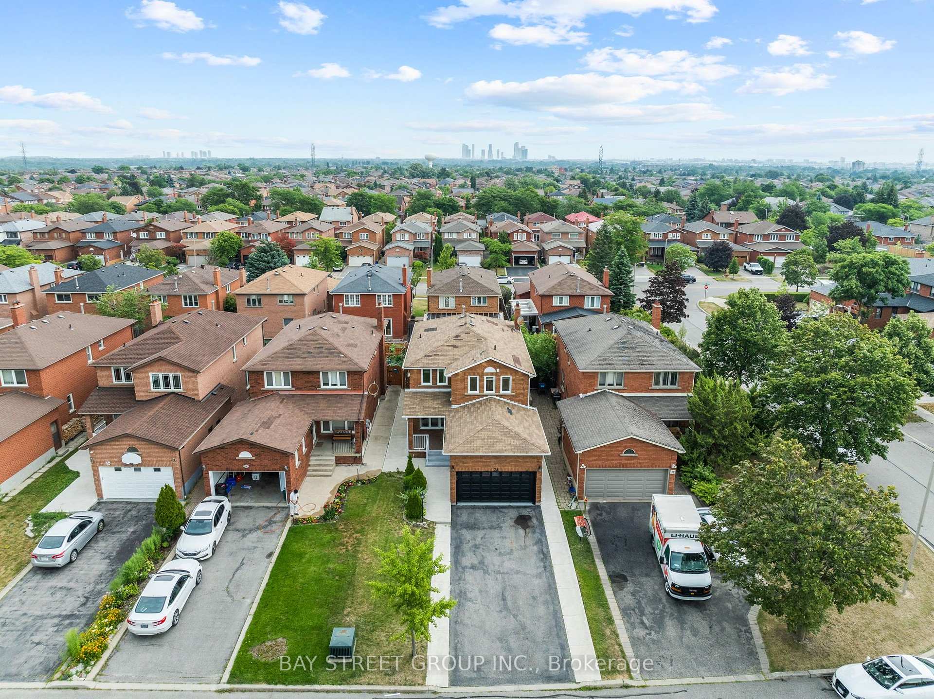 Photo 84 of 34 Lamp Crescent, Vaughan, West Woodbridge — HOMEH