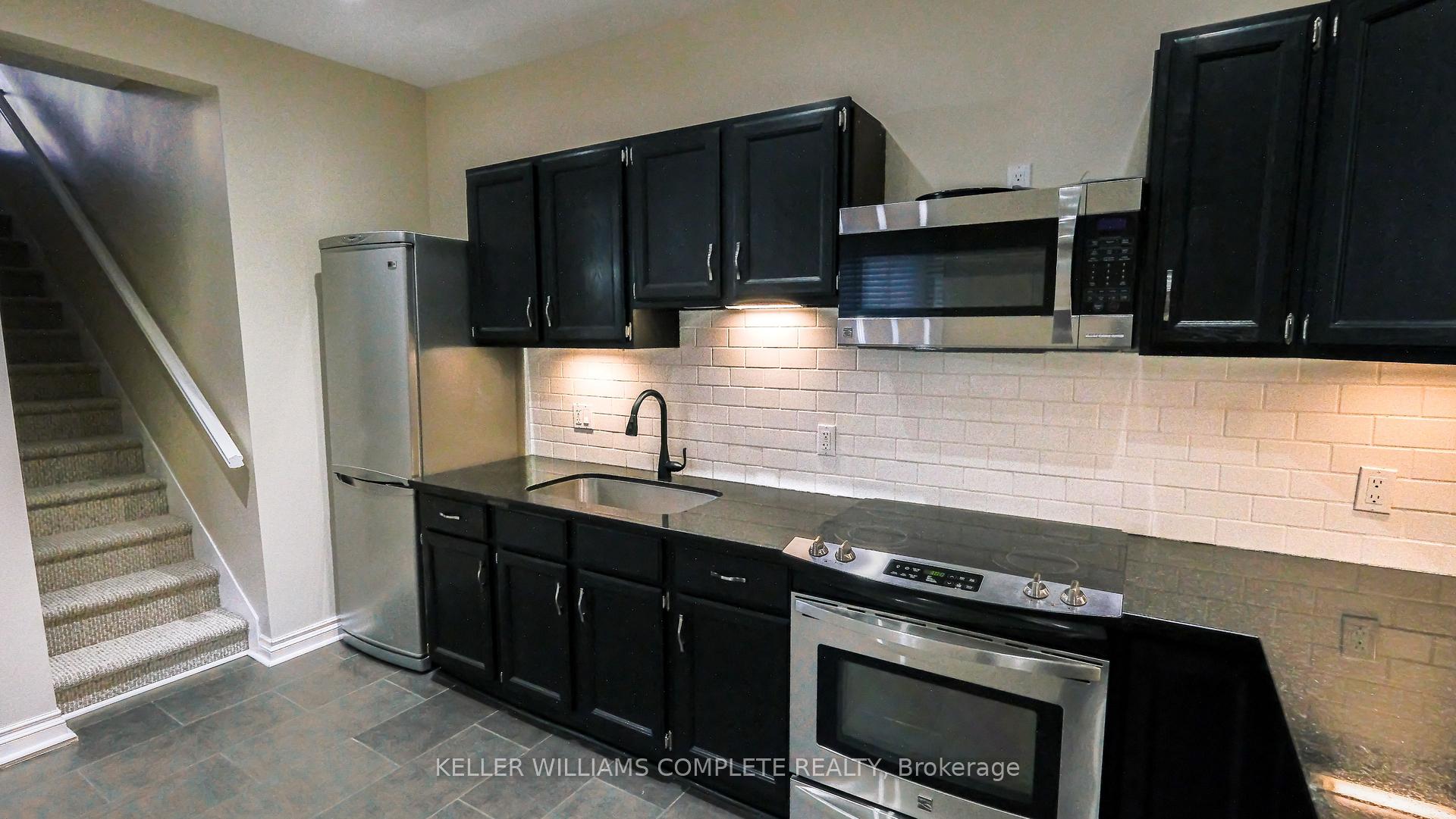 Photo 4 of 119 Markland Street, Hamilton, Durand — HOMEH