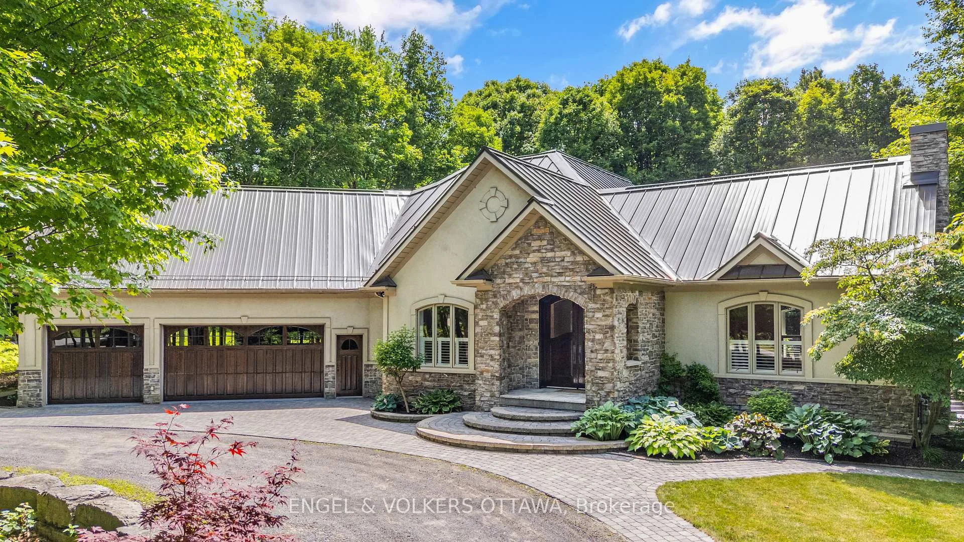 Photo 2 of 6 Marchvale Drive, Ottawa, Kanata - Kanata Lakes/Heritage Hills — HOMEH