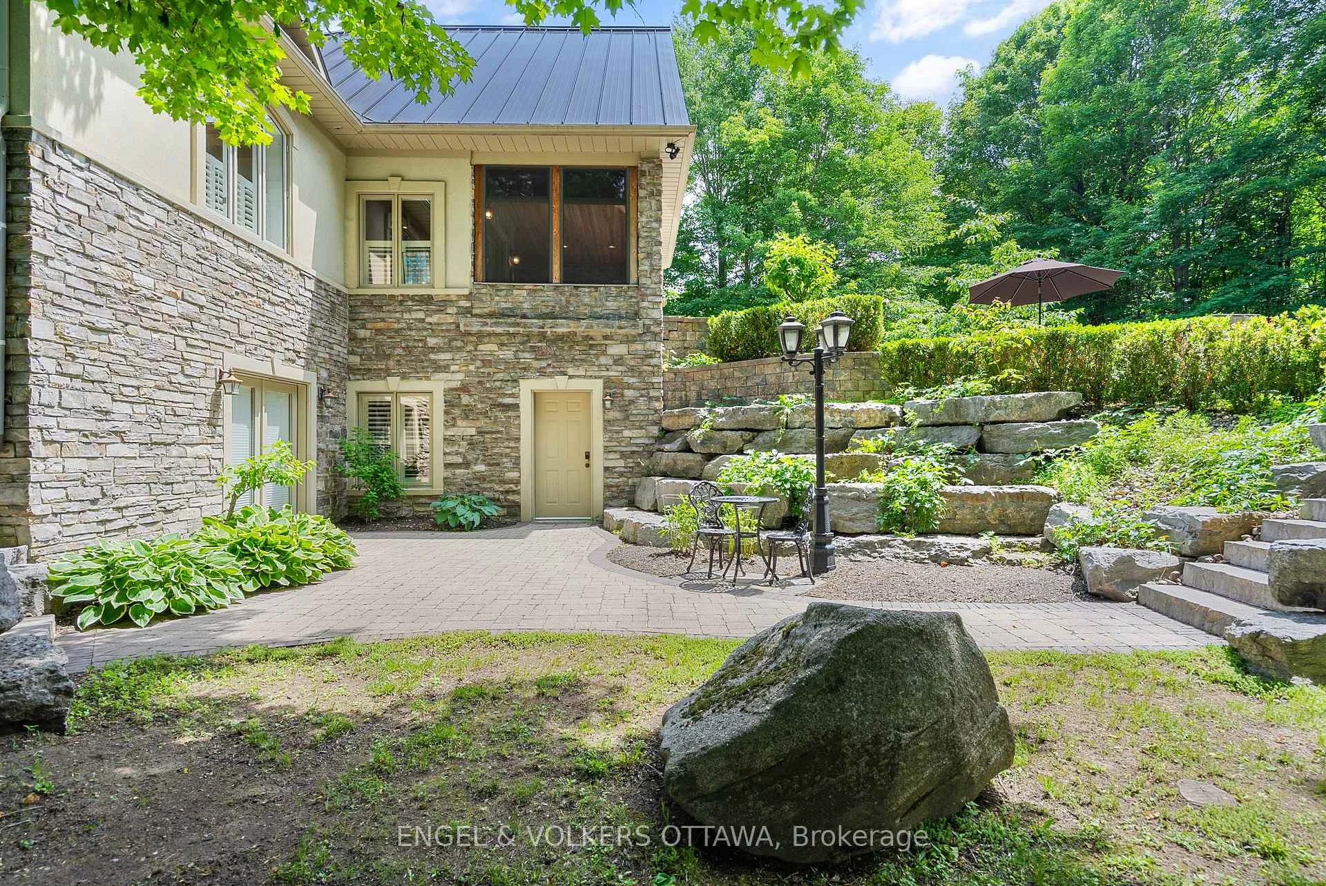 Photo 24 of 6 Marchvale Drive, Ottawa, Kanata - Kanata Lakes/Heritage Hills — HOMEH