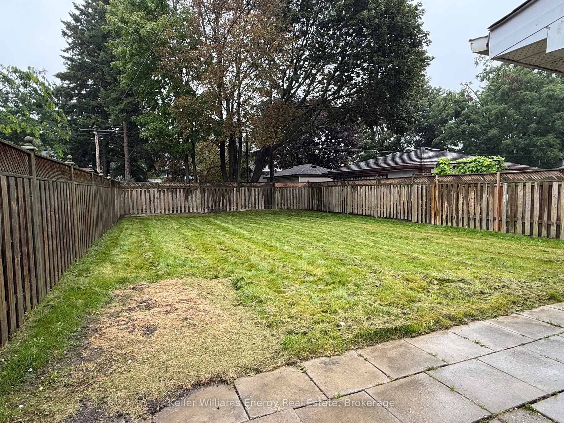 Photo 9 of Unit Lower, 273 Wilson Road S, Oshawa, Donevan — HOMEH