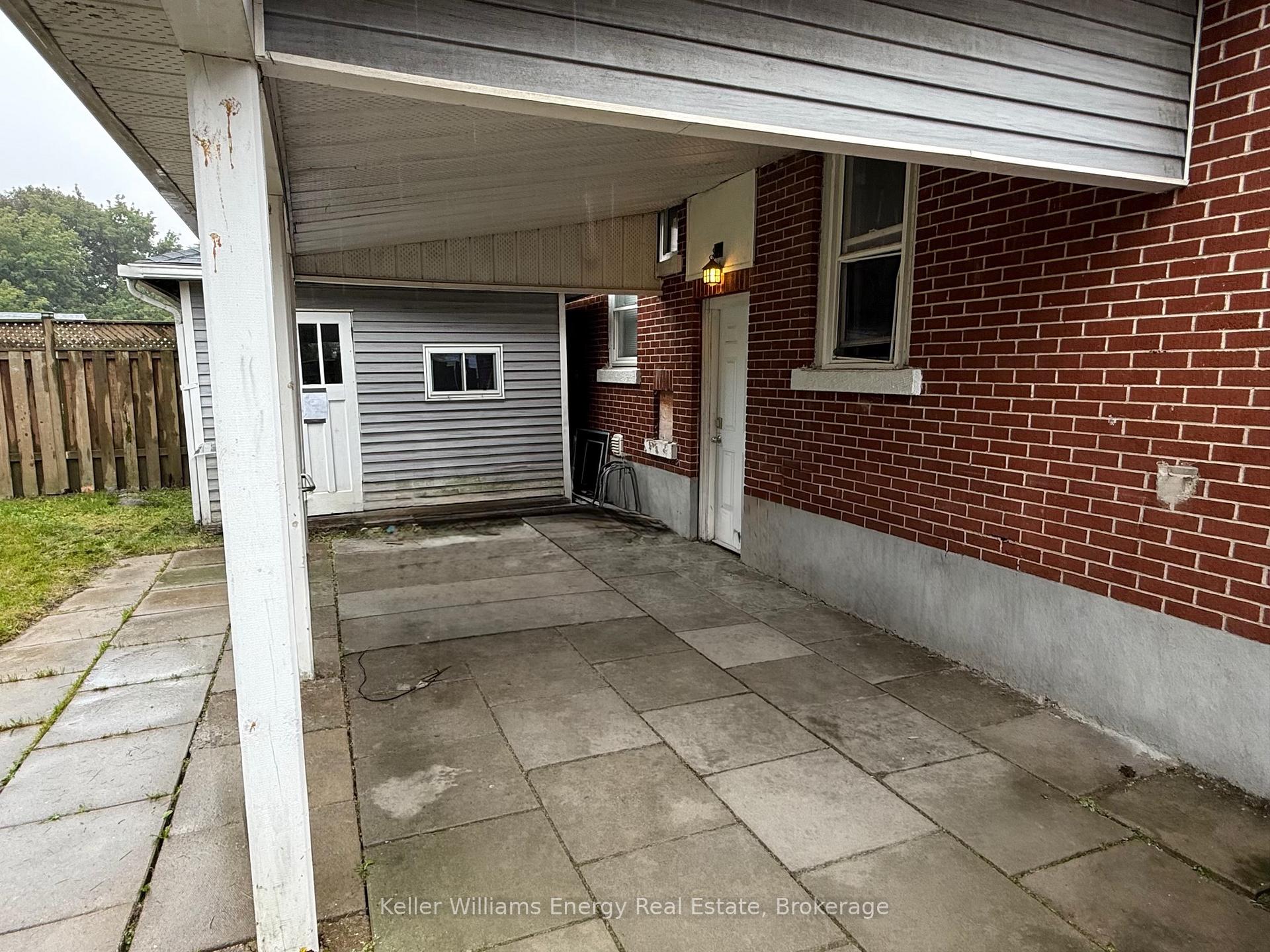 Photo 10 of Unit Lower, 273 Wilson Road S, Oshawa, Donevan — HOMEH