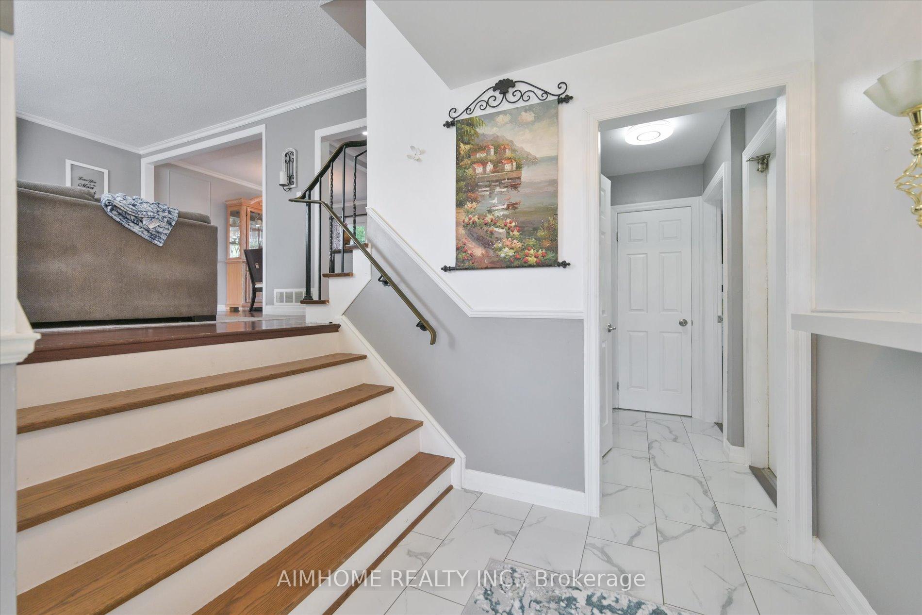 Photo 6 of 232 McMurchy Avenue, Brampton, Brampton South — HOMEH